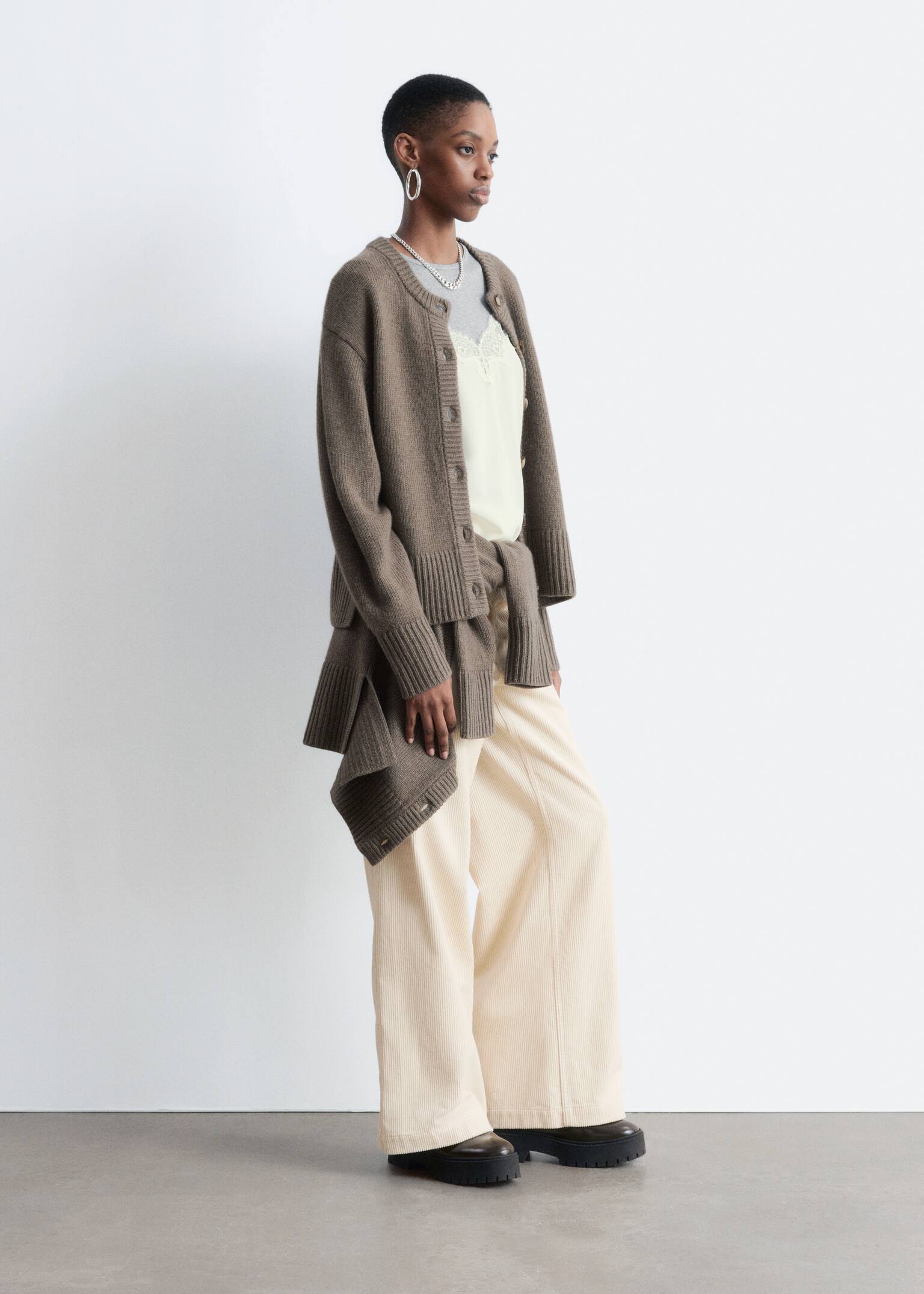 Cashmere-Blend Cardigan - Mole/Black - 6