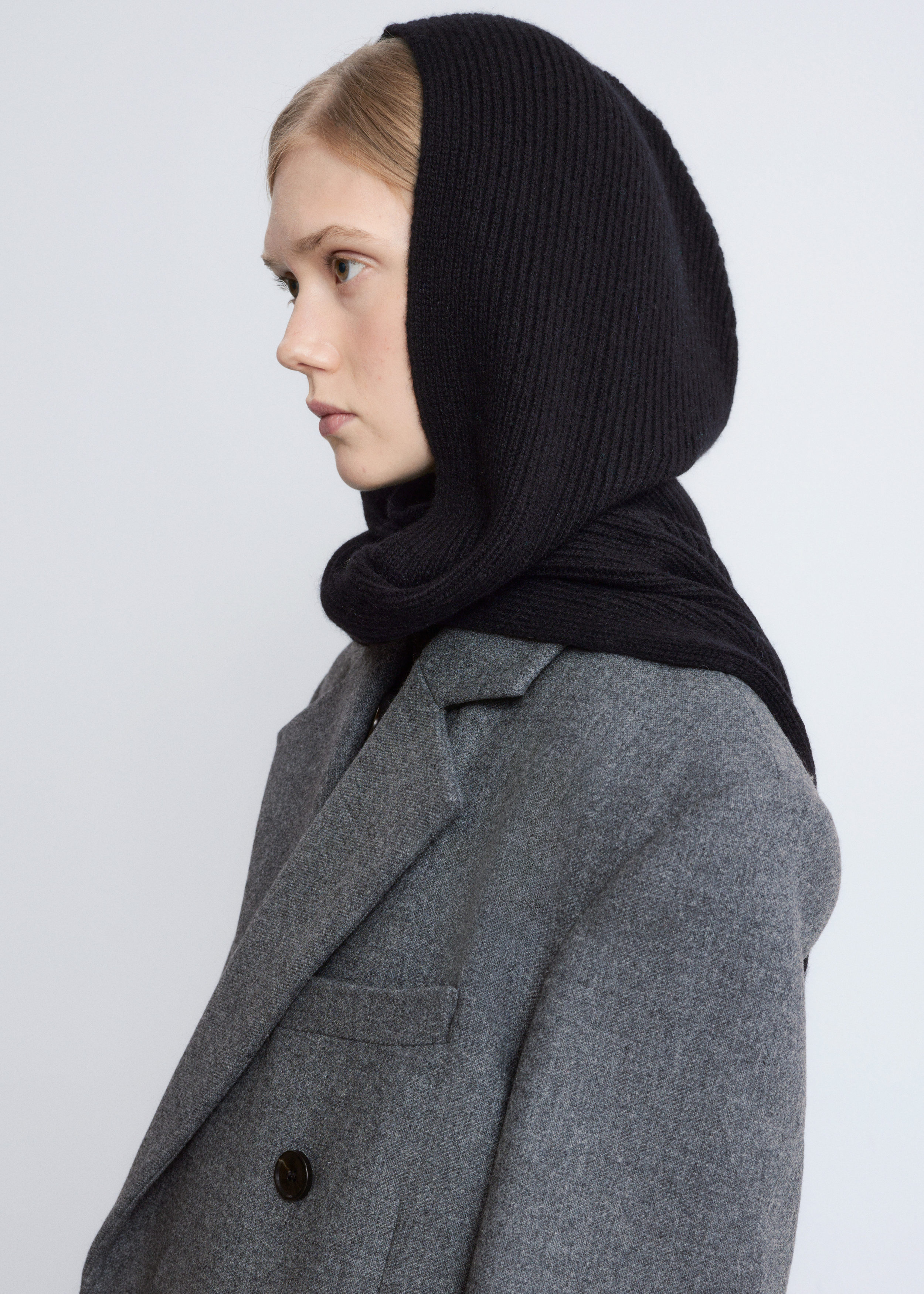 Hooded Wool Scarf - Black - Accessories - & Other Stories GG