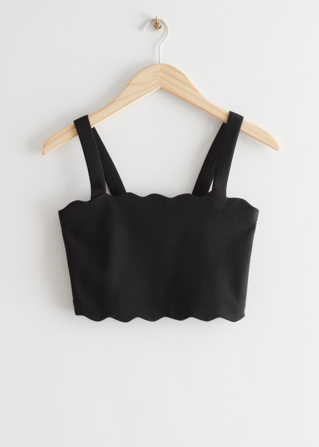 Scalloped Crop Top - Black - Natura morta
