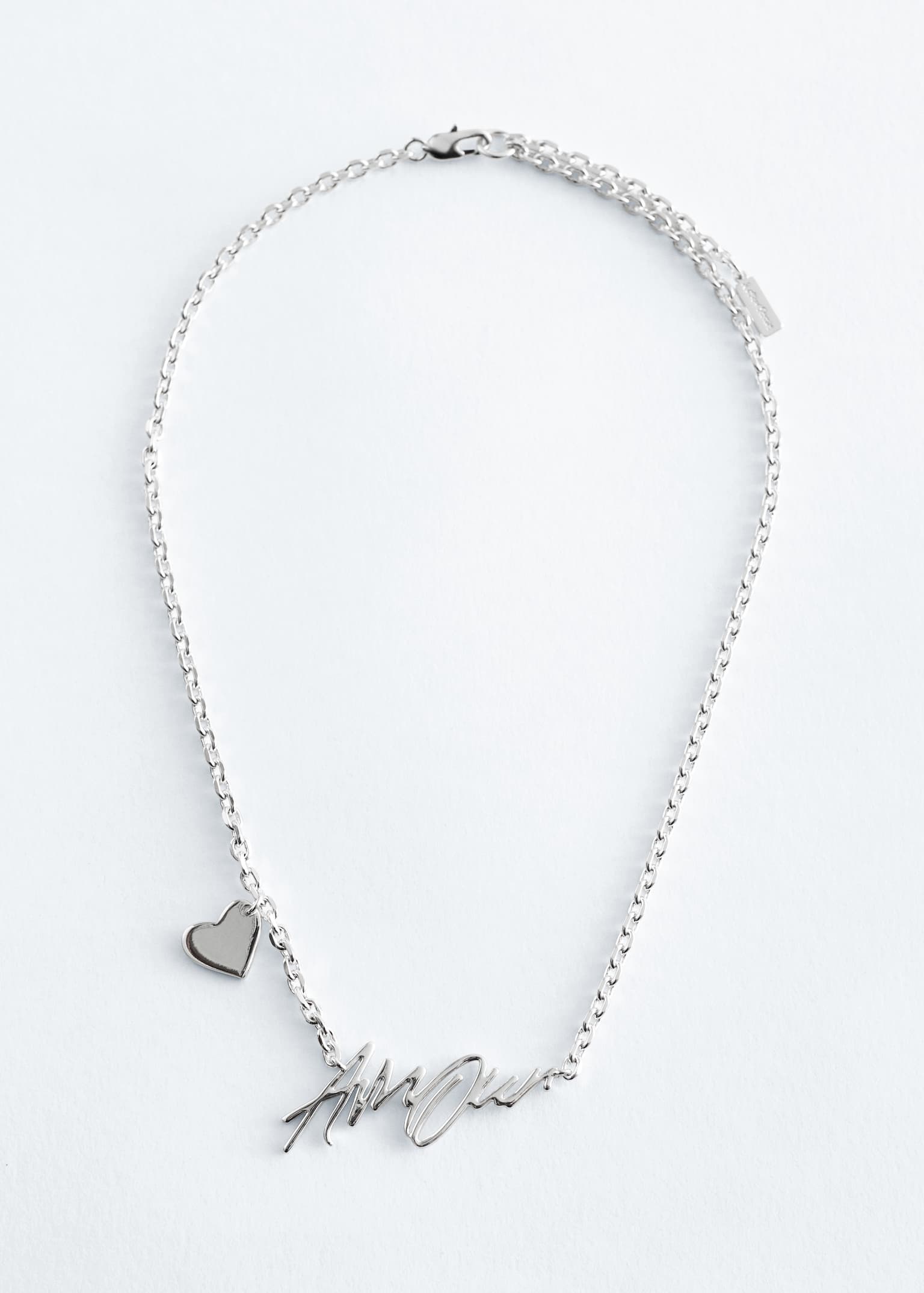 Short Text-Motif Necklace - Silver/Gold