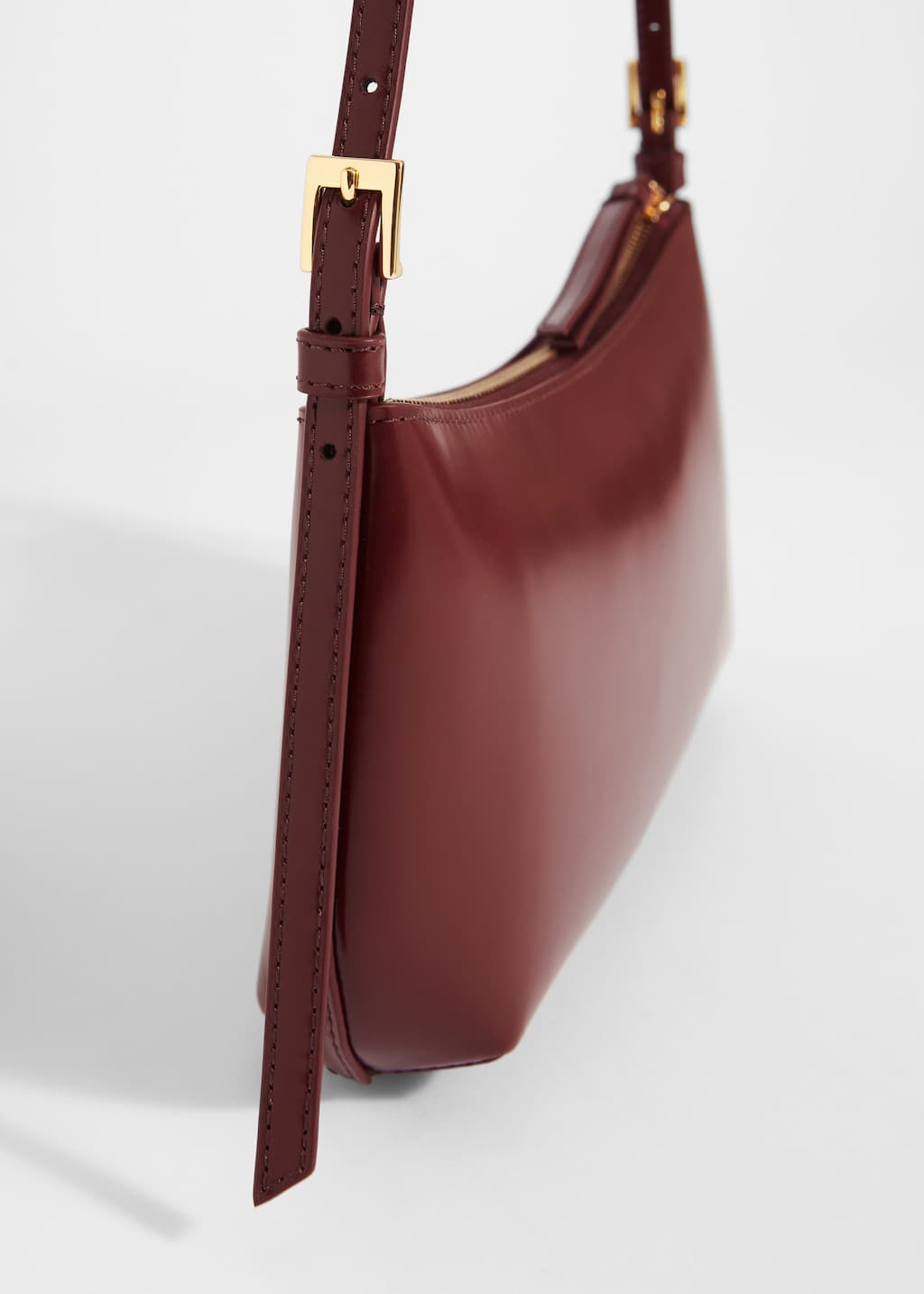 Petit Leather Shoulder Bag - Mahogany - Still Life