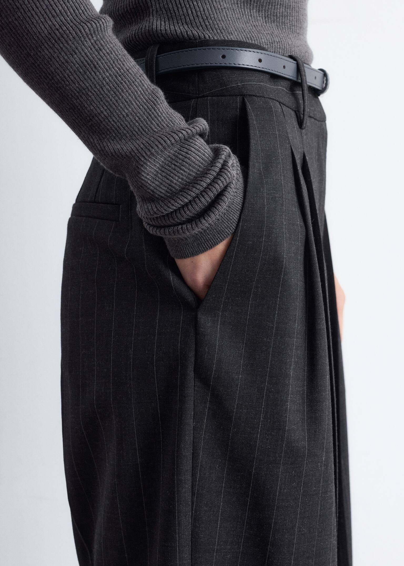 Tailored Wool Trousers - Tummanharmaa liituraita - 3