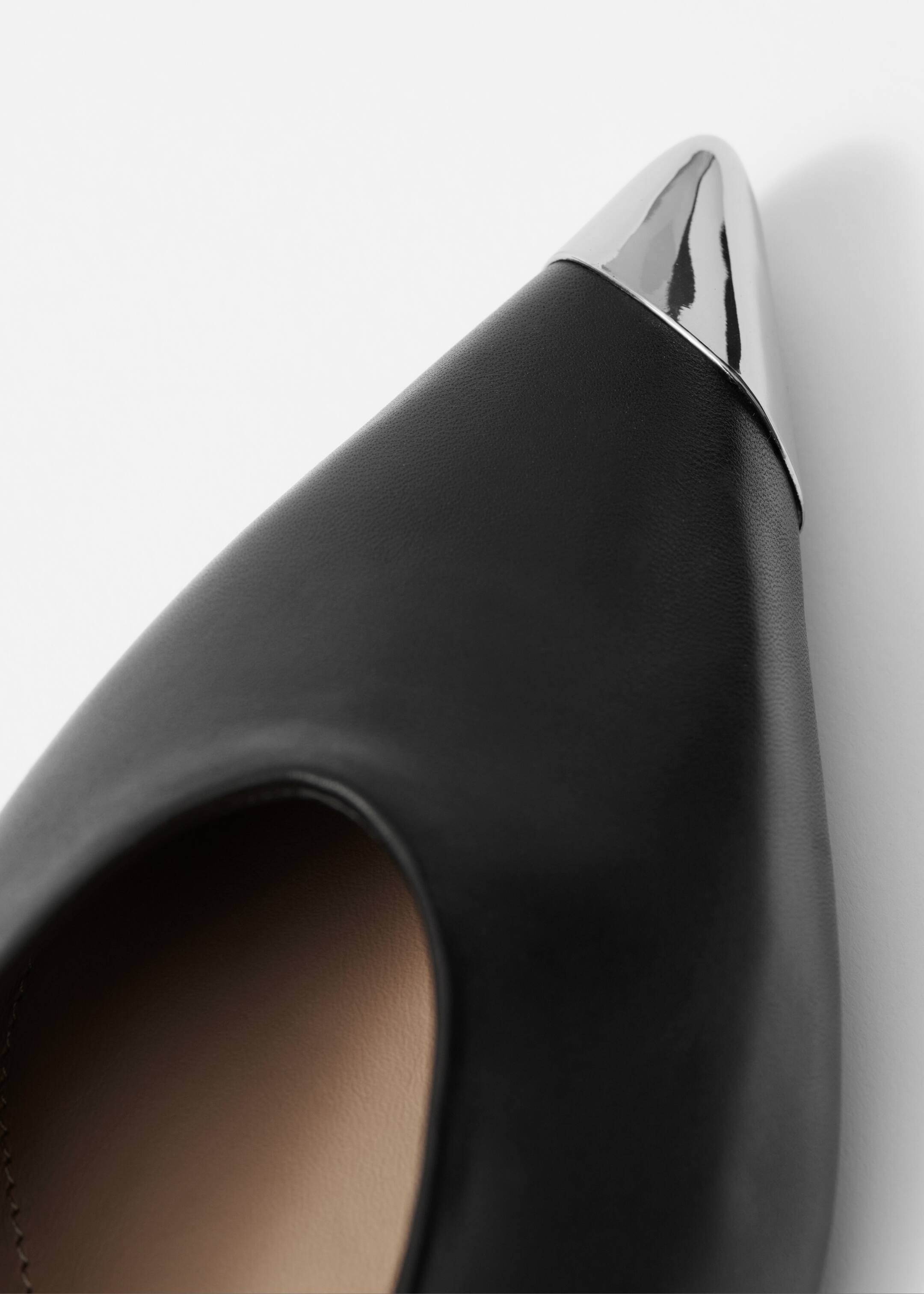 הצגת תמונה גדולה יותר: נעלי בלט שטוחות בצבע כסף - שחור/כסף - Ladies | H&M IL 4