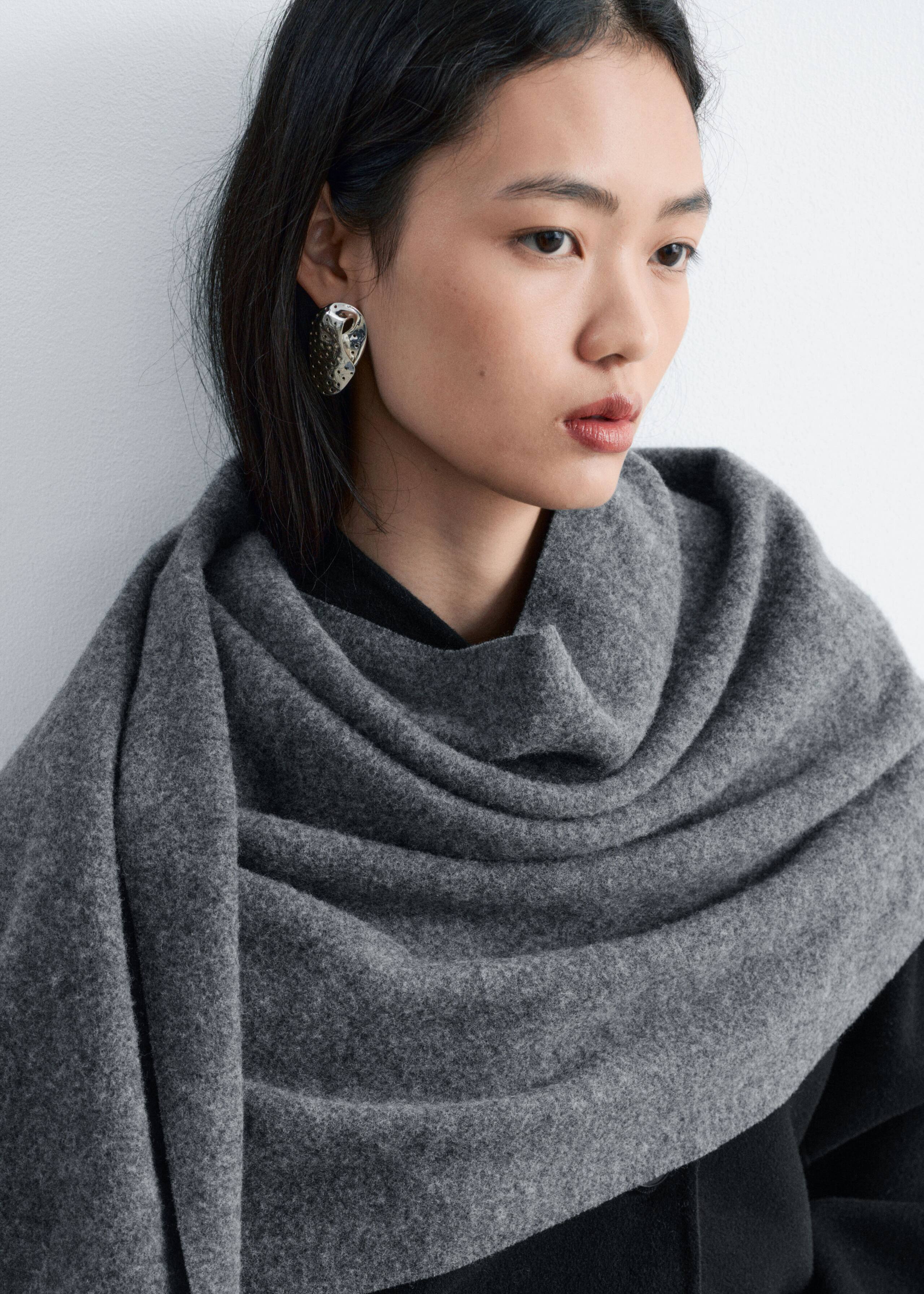 Fringed Wool Blanket Scarf - Grey - Still Life