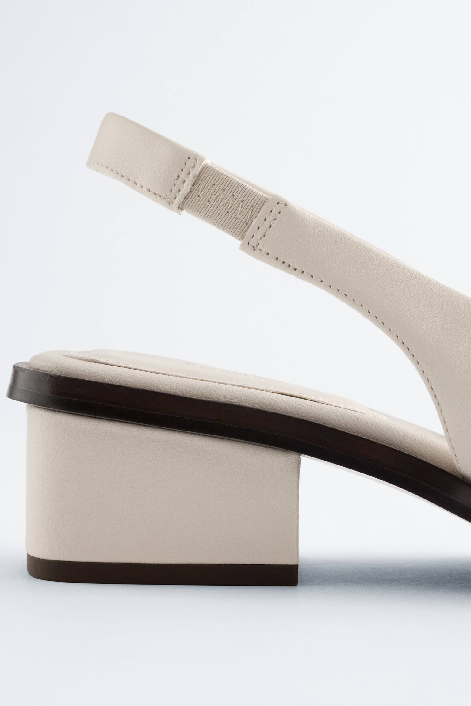 Sandały ze skóry nappa z odkrytą piętą - Złamana biel/Ciemnozielony/Czarny - 3