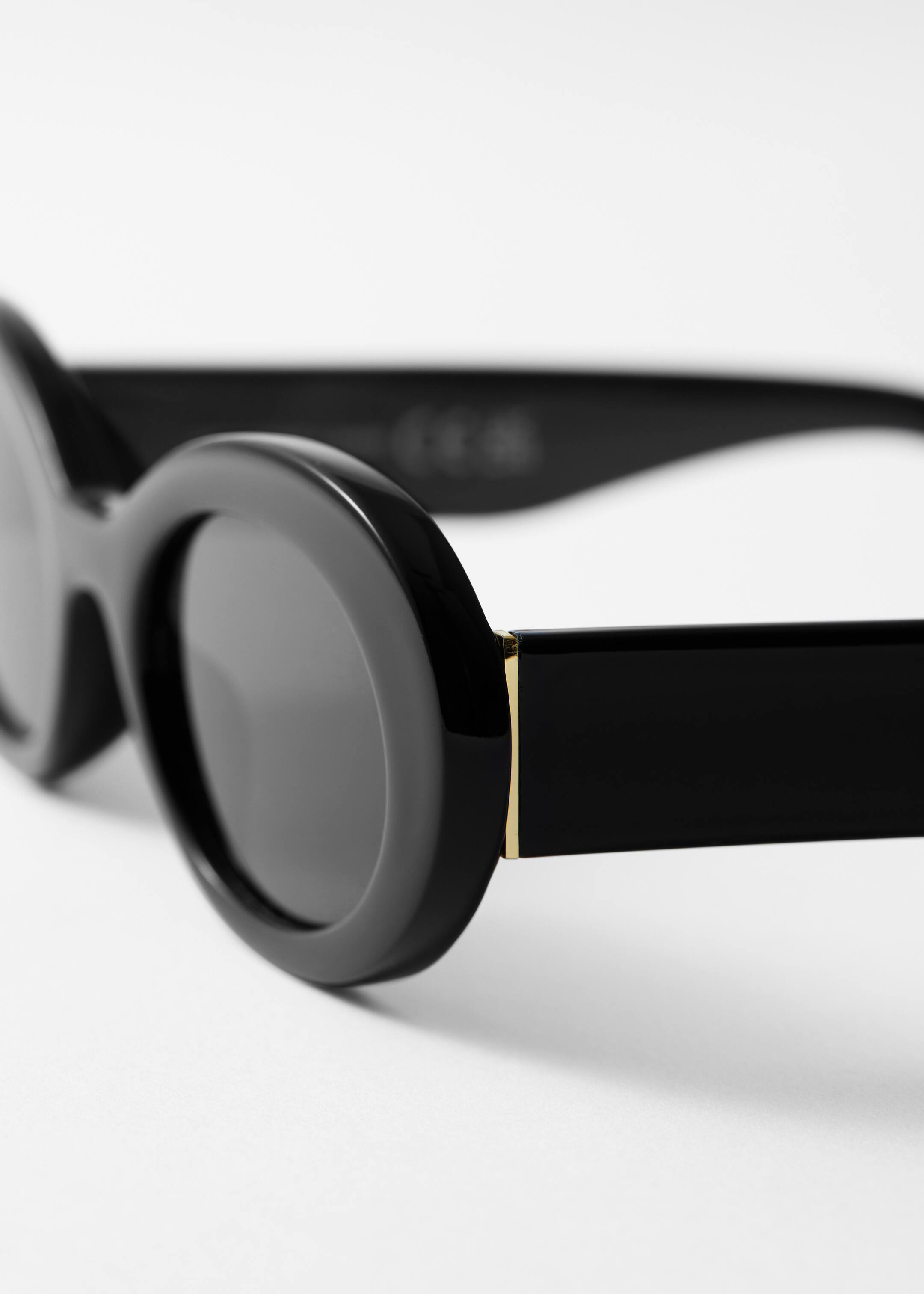Grösseres Bild ansehen: Ovale Sonnenbrille - Schwarz - DAMEN | H&M CH 2