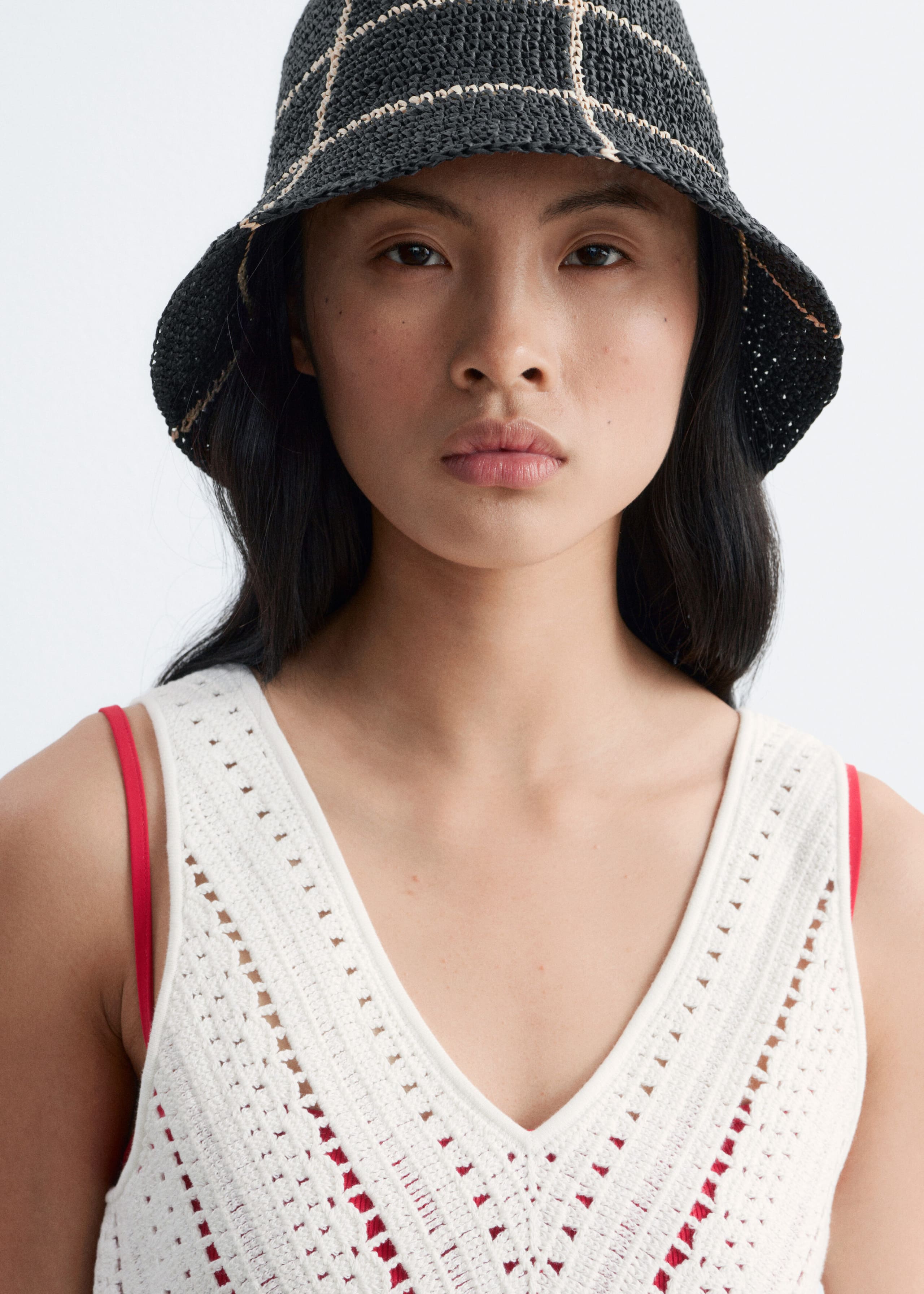 Haut crocheté à col en V - Blanc - Lookbook