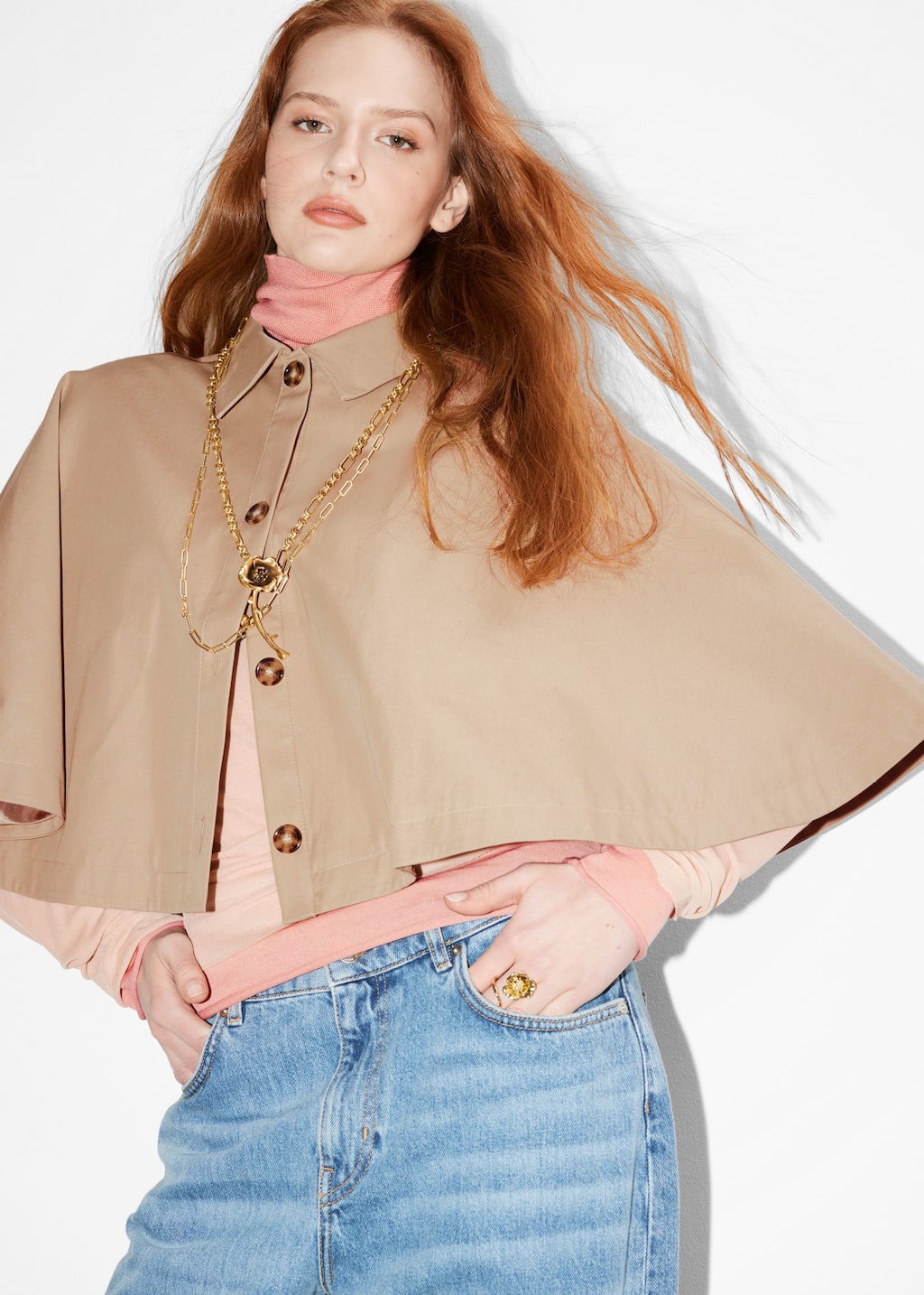 Cropped Trench Cape - Black - Lookbook