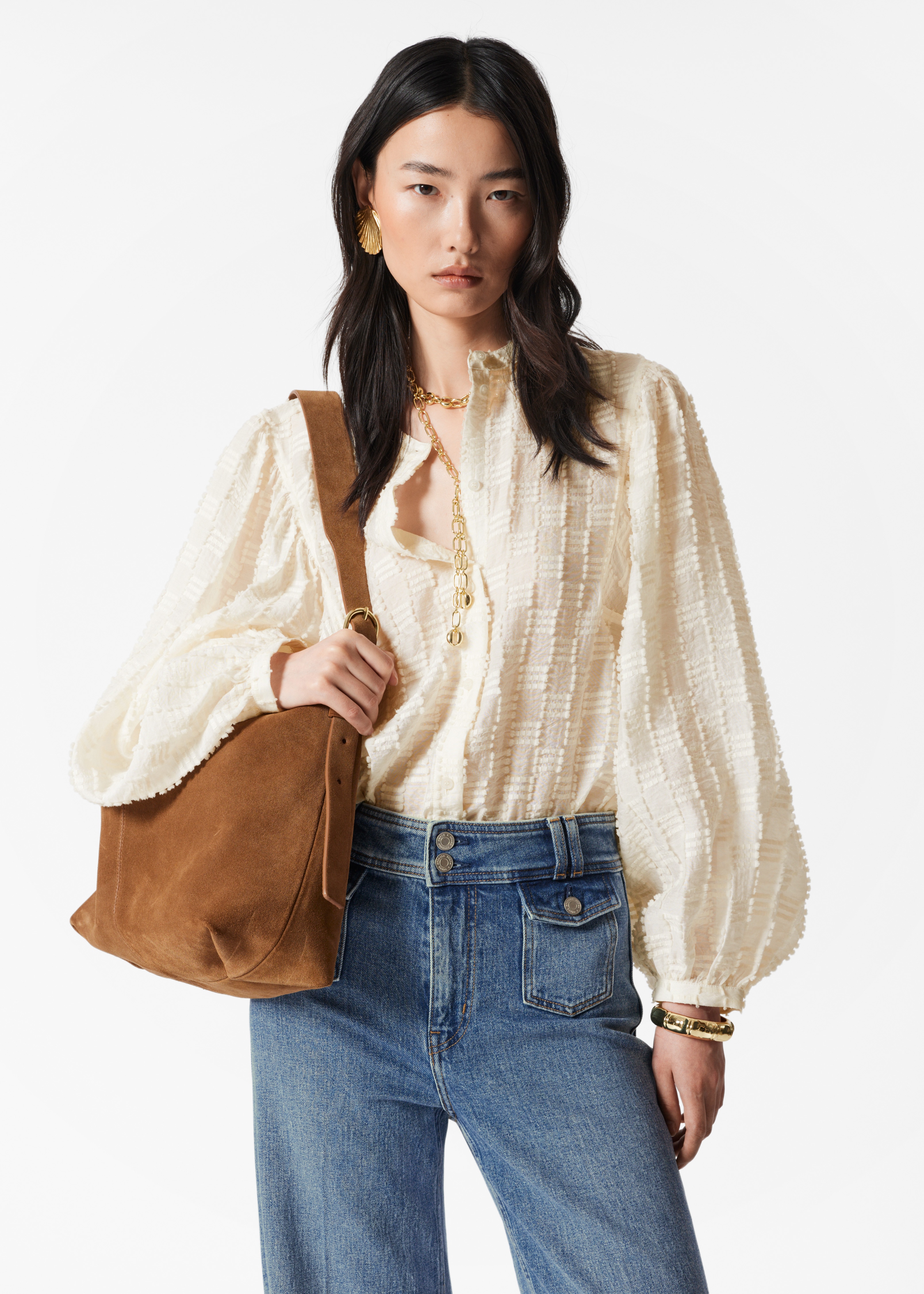 Textúrovaná blúzka s objemnými rukávmi - Biela