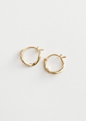 Gold-Coloured