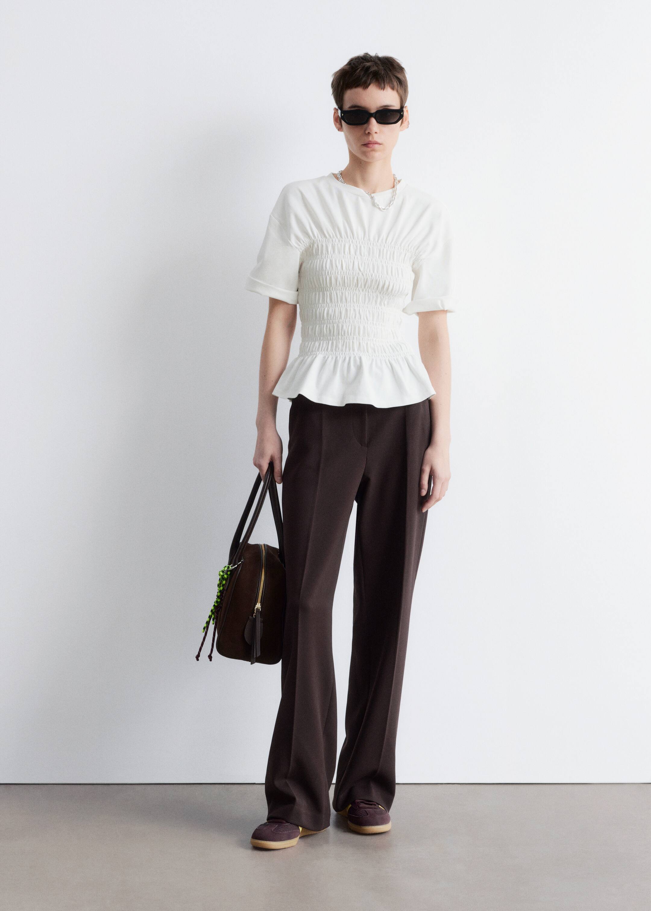 Zobraziť väčší obrázok: Top s riaseným výstrihom - Biela - ŽENY | H&M SK 3