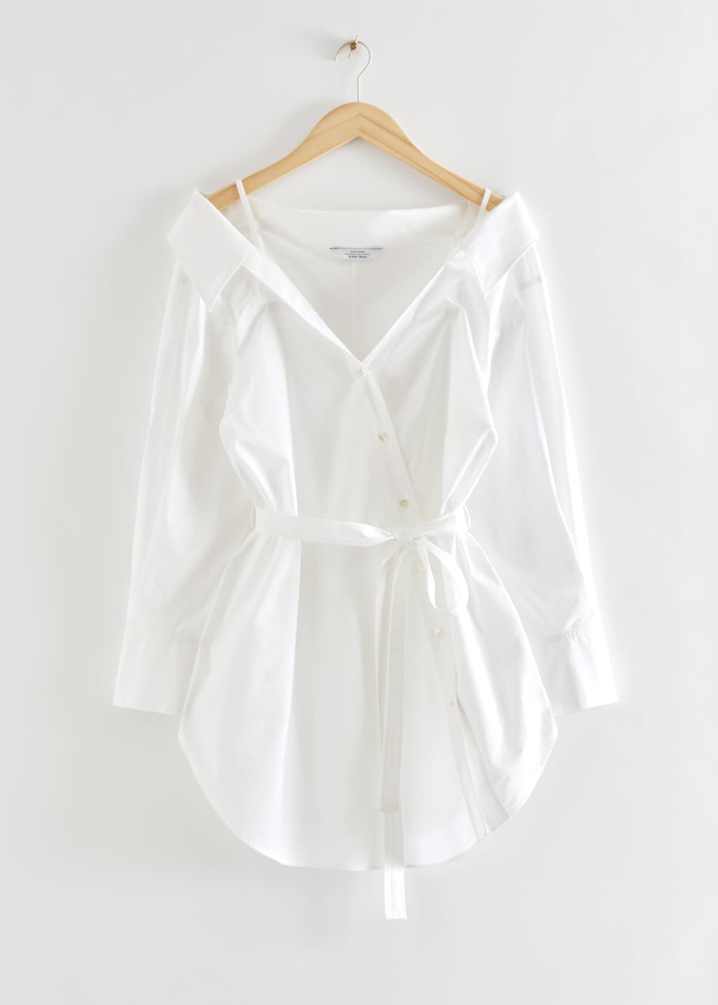 Off-ShoulderBeltedShirt - White - Natura morta