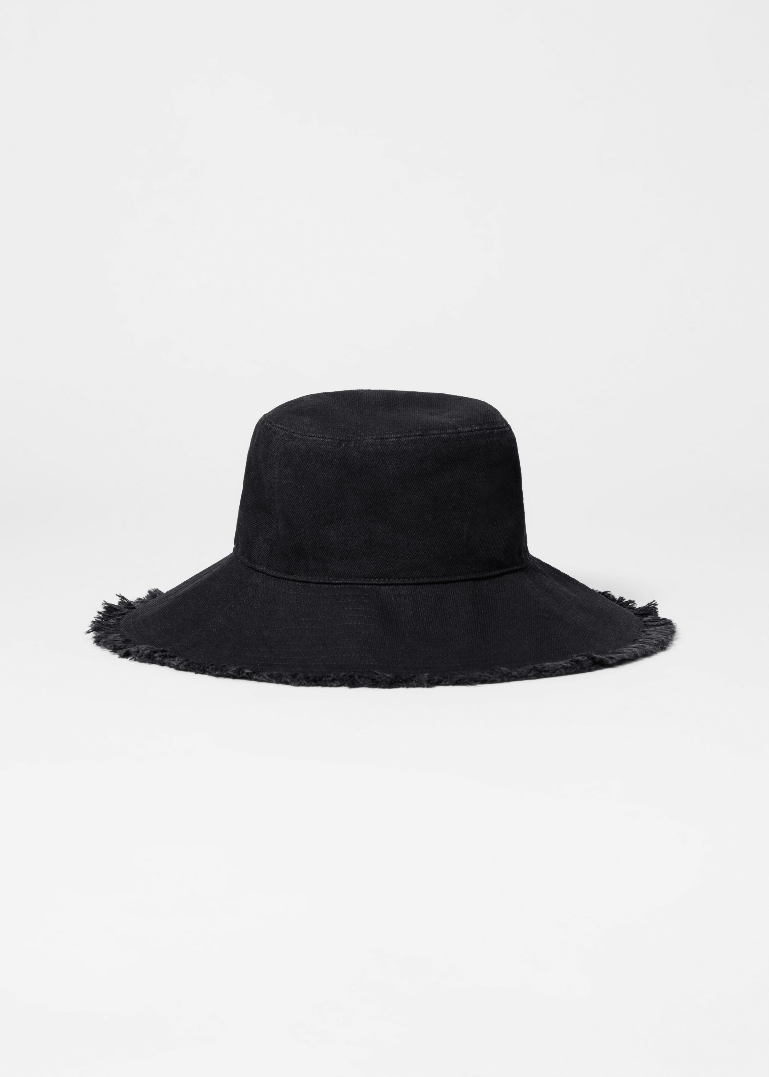 Image of Gorro de pescador con flecos