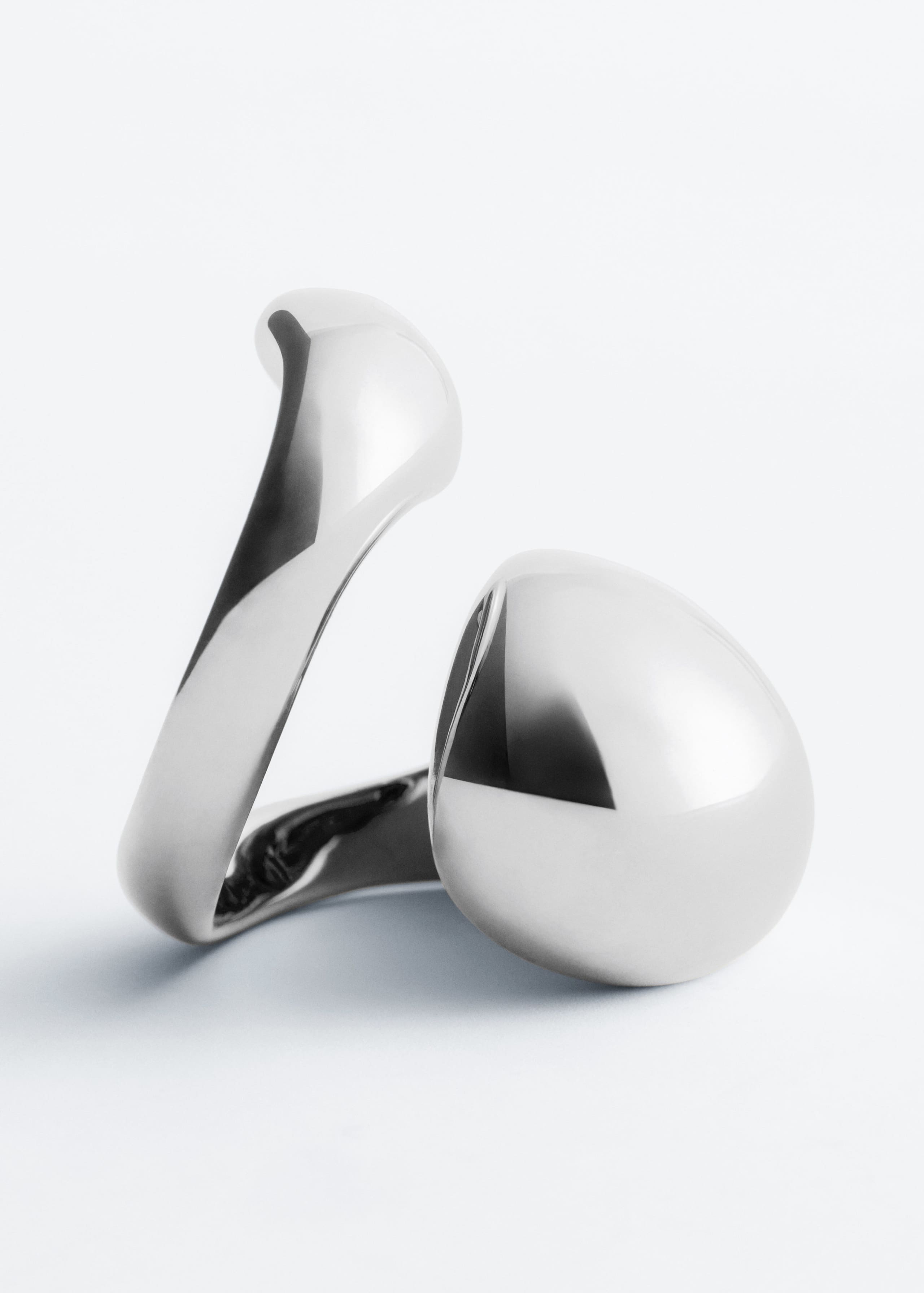 Image of Two-Twist Sculptural Ring
