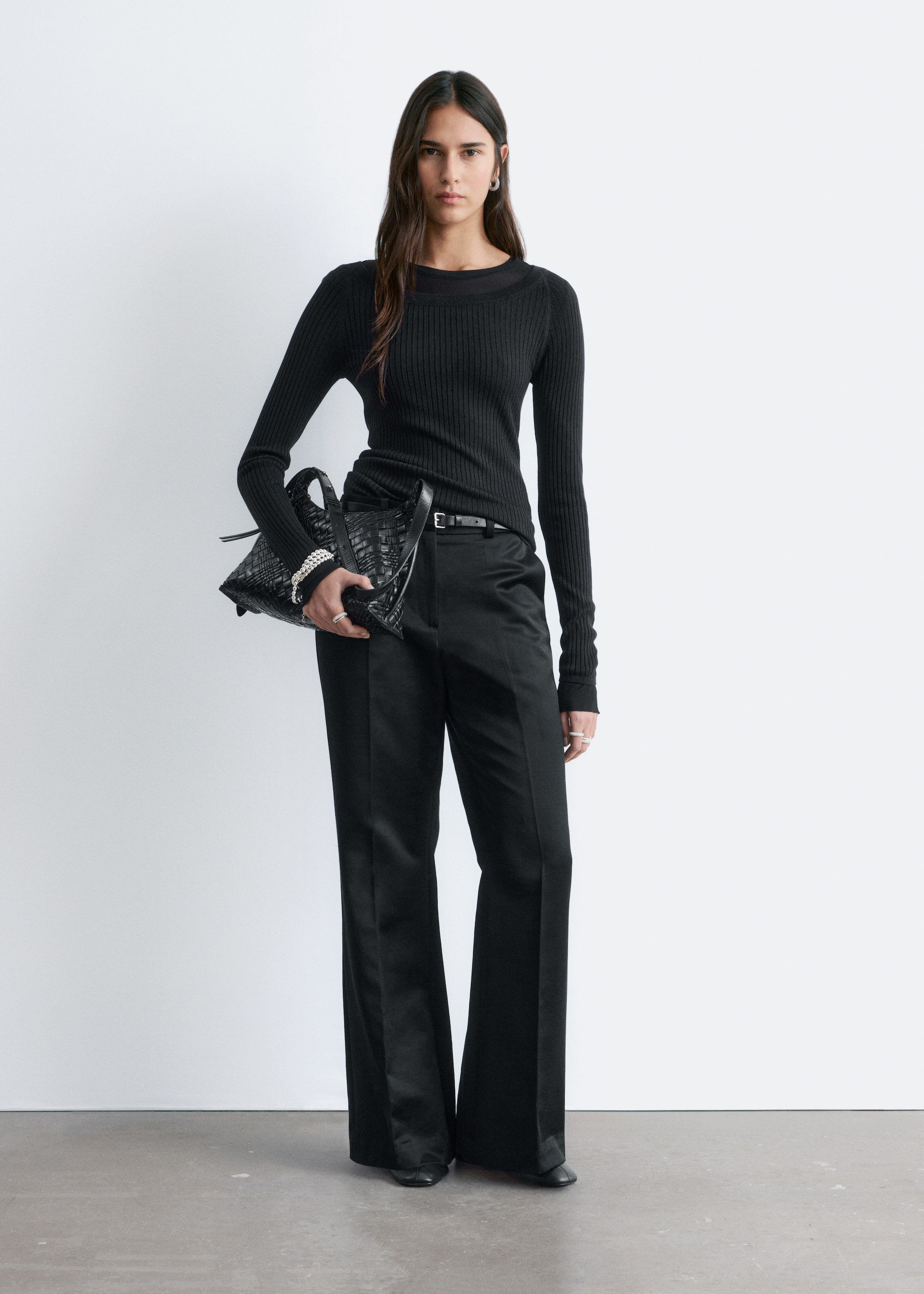 Vis større bilde: Press crease-bukser med sleng - Svart - DAME | H&M NO 1