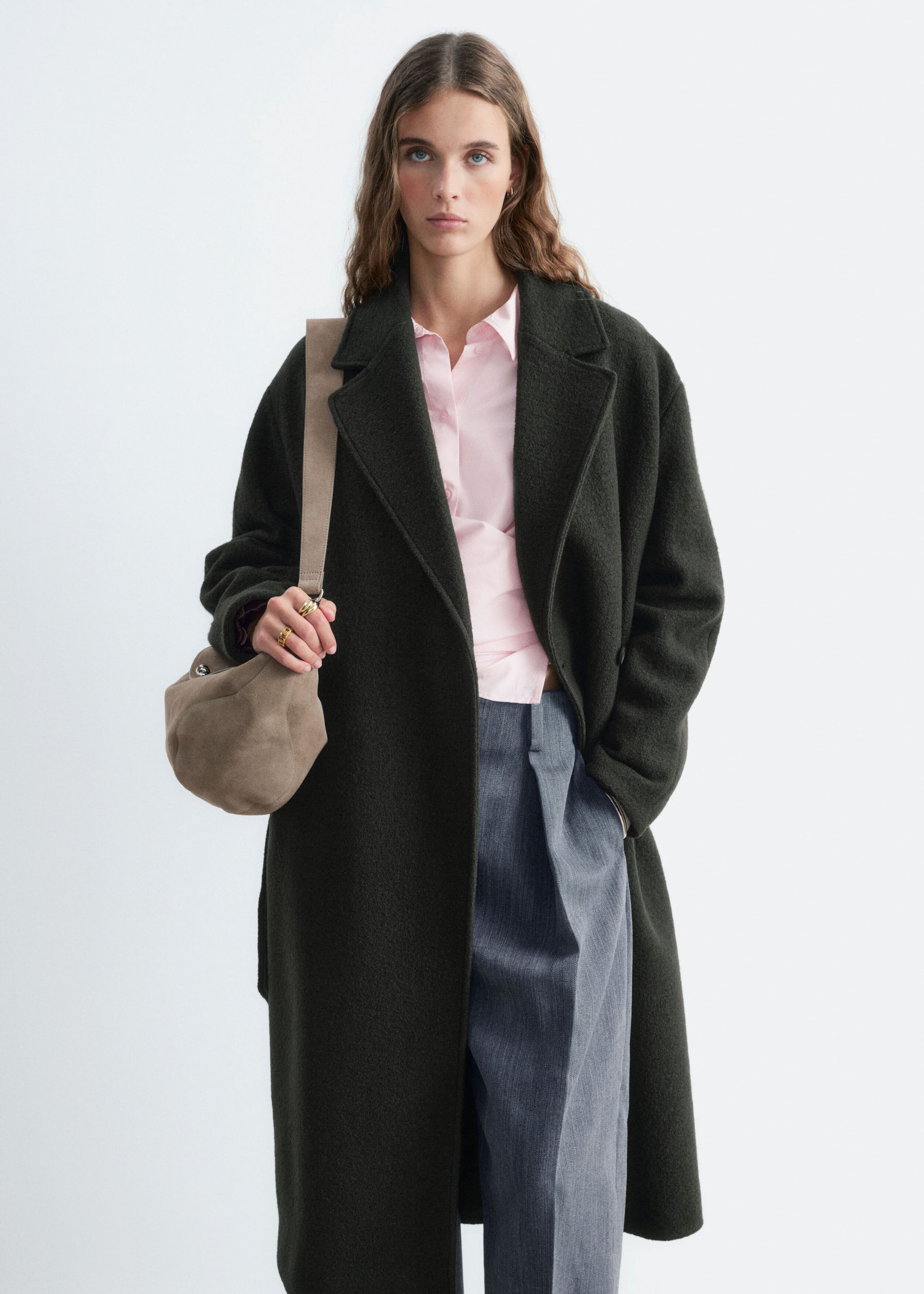 Volumineuze wollen jas met ceintuur - Donkergroen - Lookbook