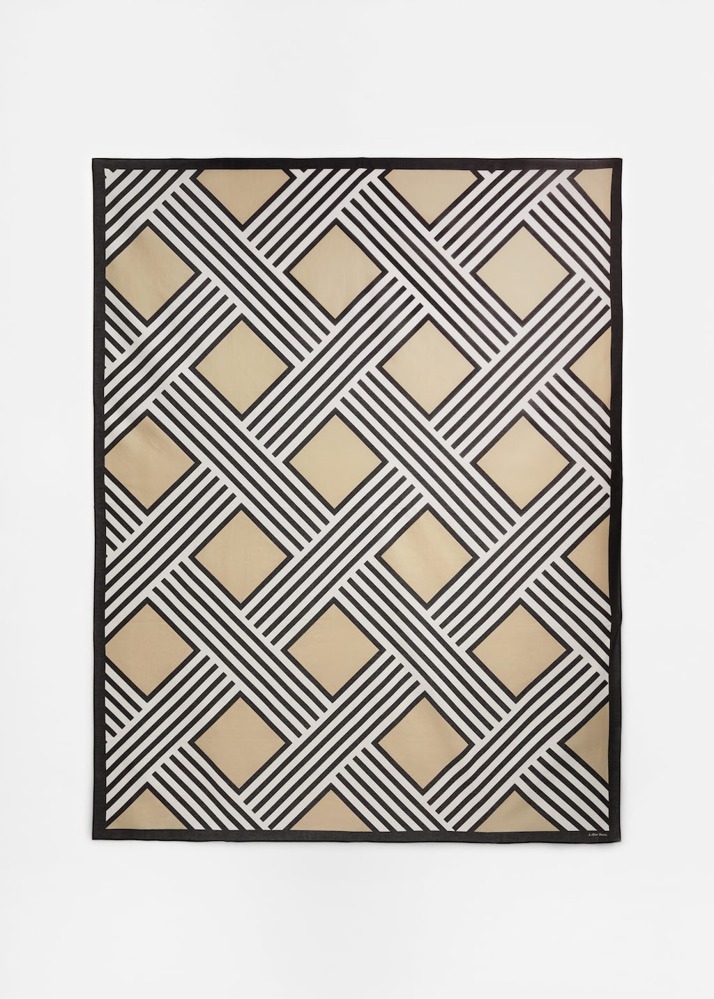 Sarong i bomullsvoile – Svart/Beige – stilleben