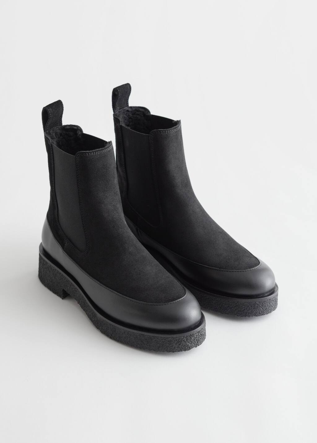 Suede Chelsea Boots - Black - Bodegón