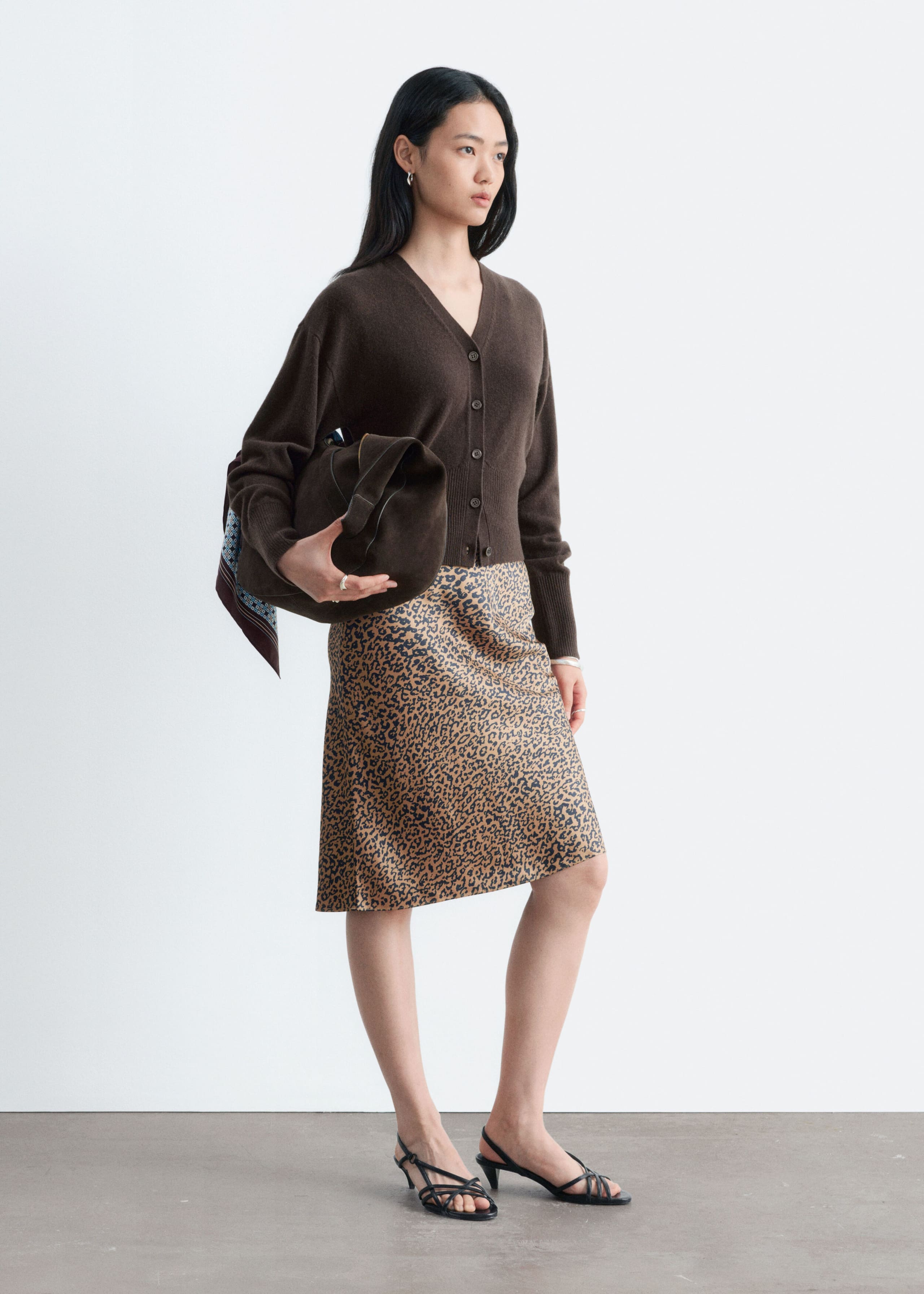 Gonna in raso con stampa dal motivo leopardato - Beige/Stampa leopardata - Lookbook