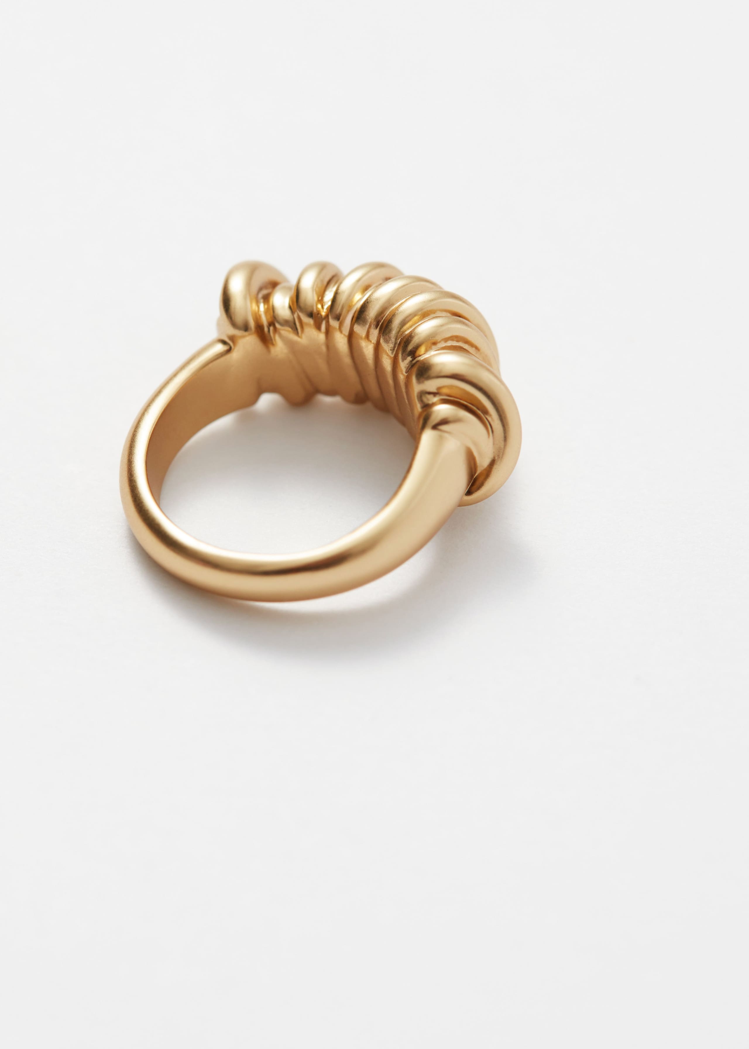 Image of Ring aus mehrlagigem Draht