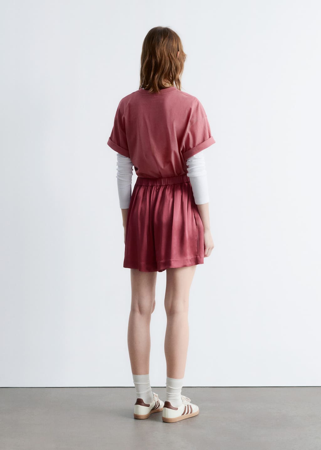 Kastenförmiges T-Shirt - Schwarz - Lookbook