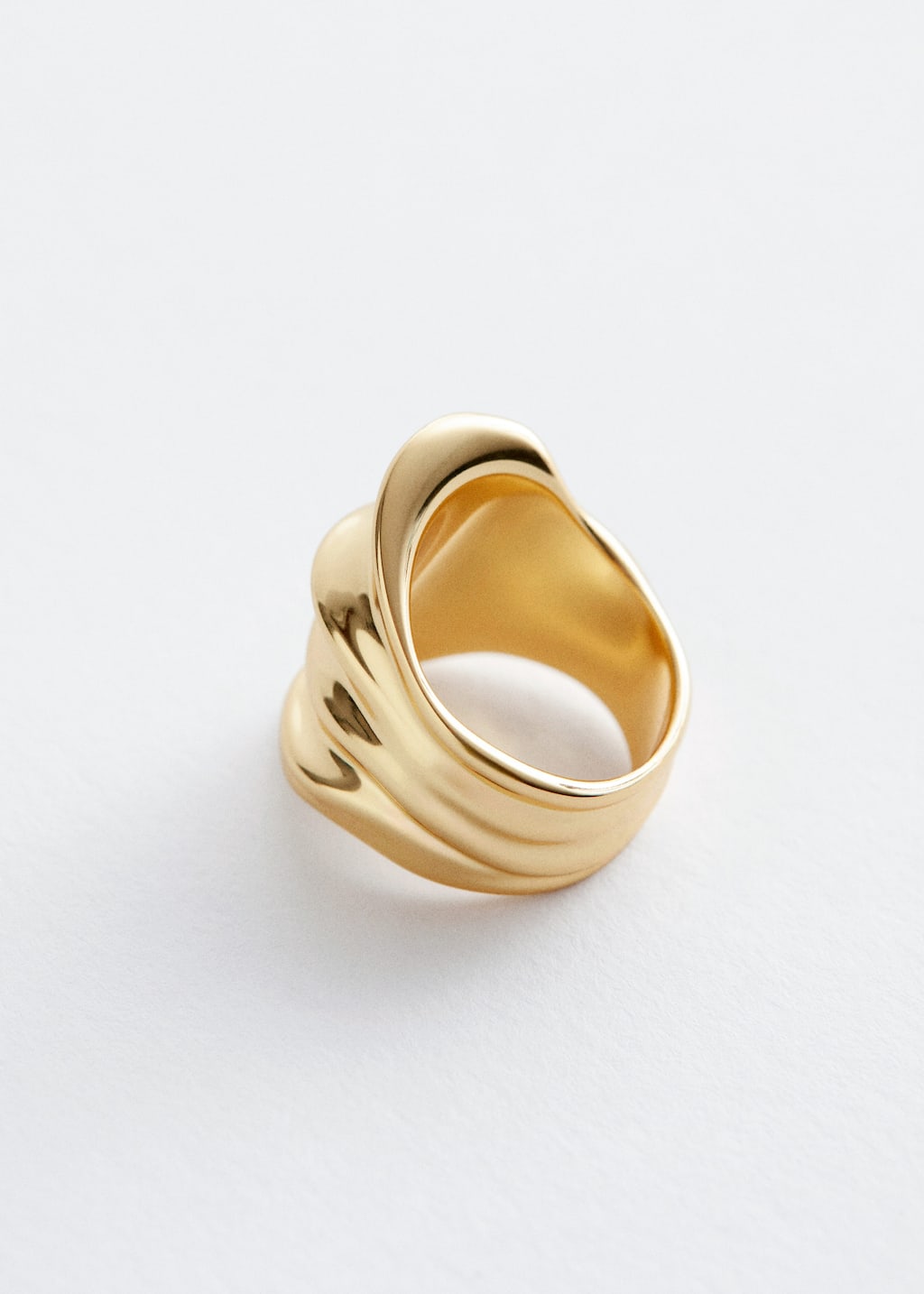 Image of Anillo escultórico ondulado