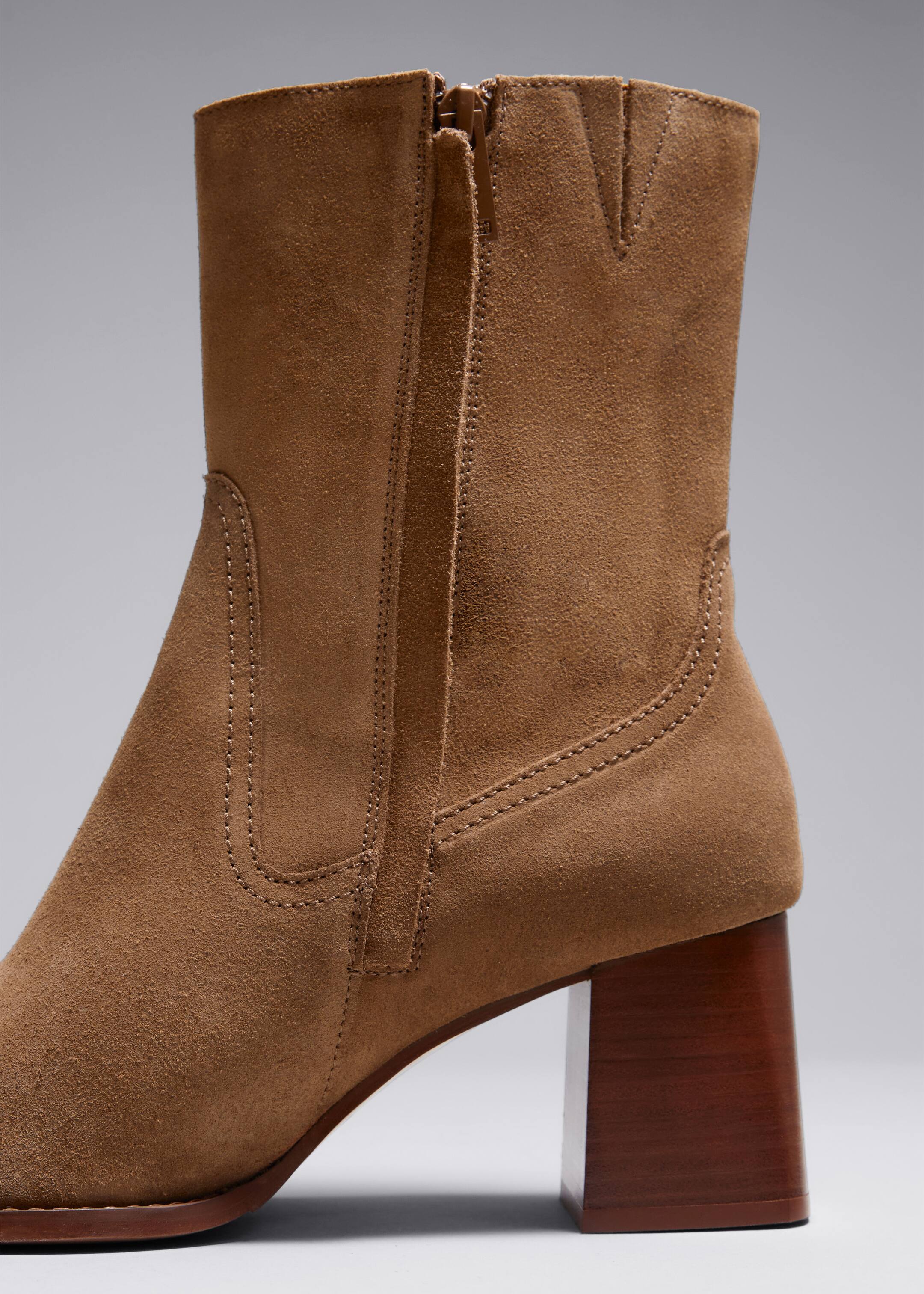 Ingrandisci l'immagine: Classic Leather Ankle Boots - Beige - DONNA | H&M CH 3