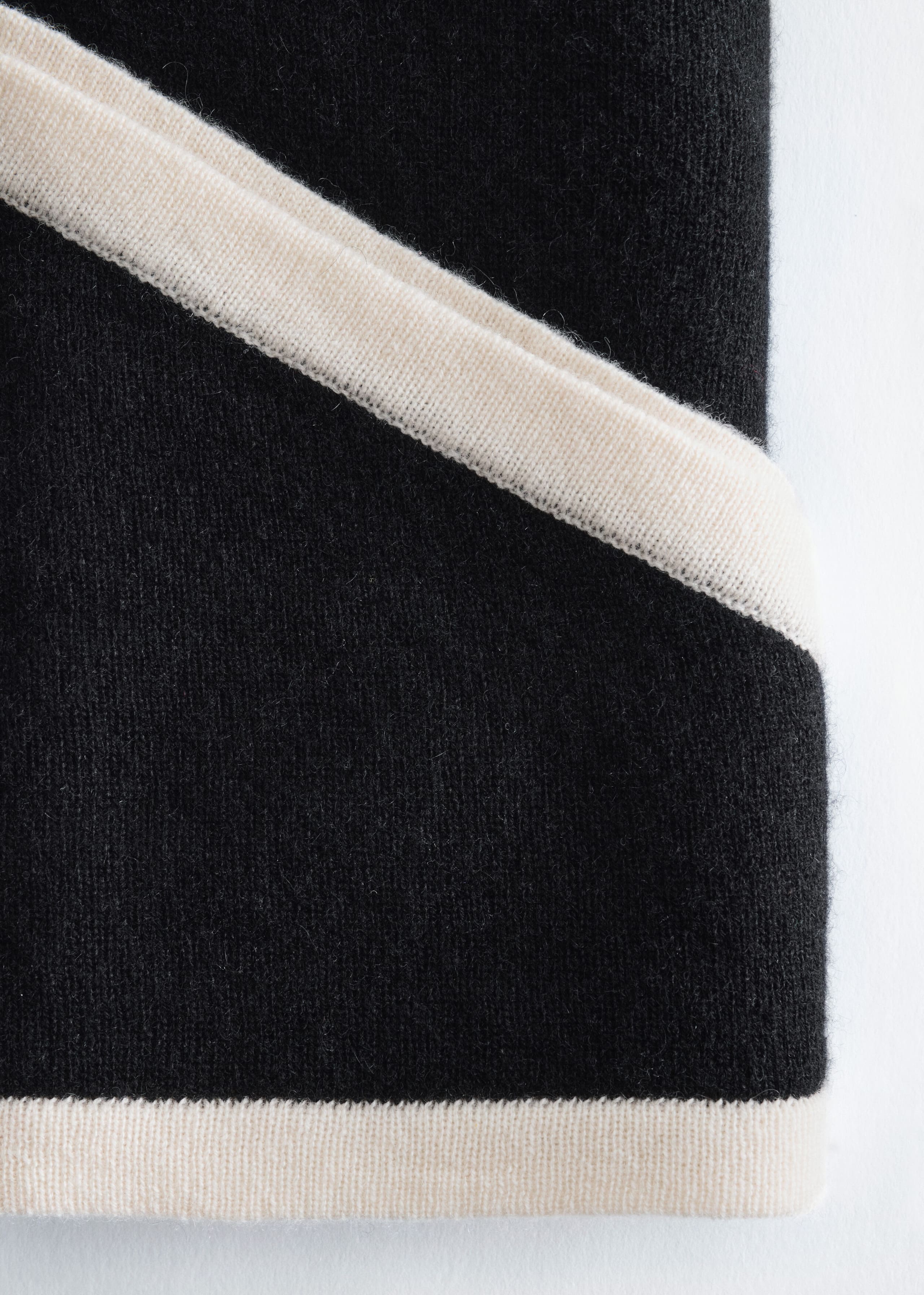 Silk-Cashmere Triangle Scarf - Dark Blue/Brown - Still Life