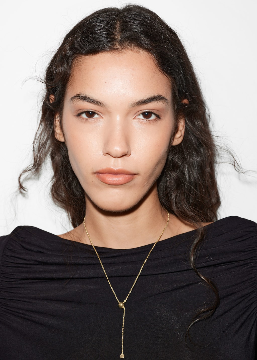 Collana lariat dallo stile minimal - Oro - Lookbook
