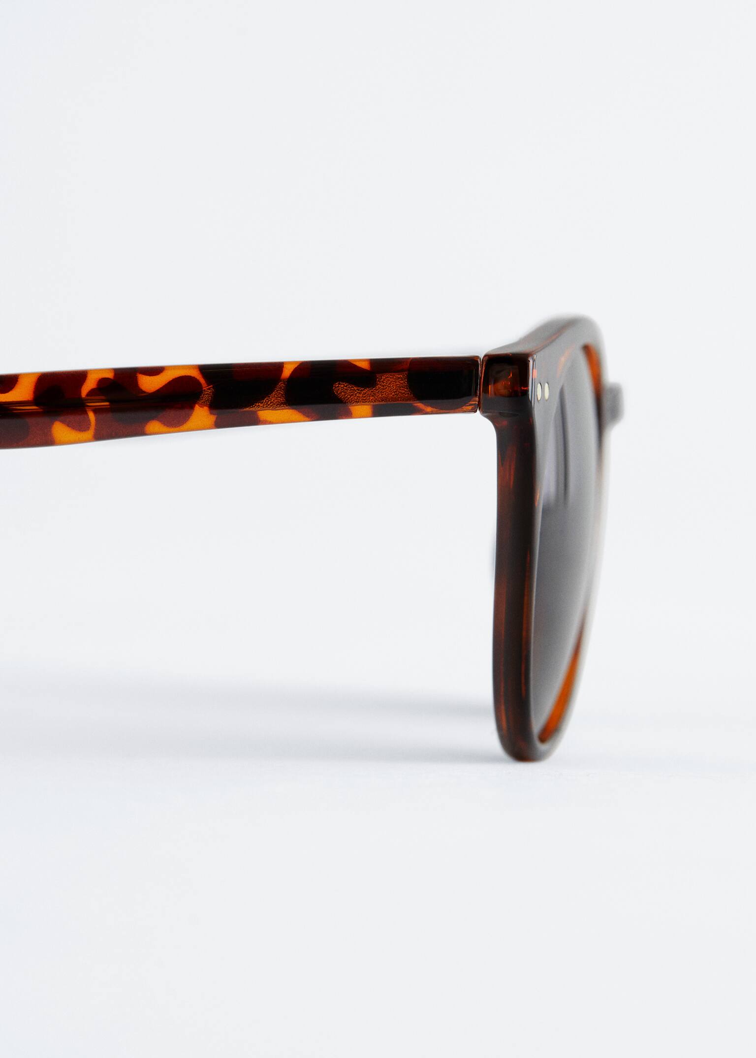 Classic Round Frame Sunglasses - Brown - 3
