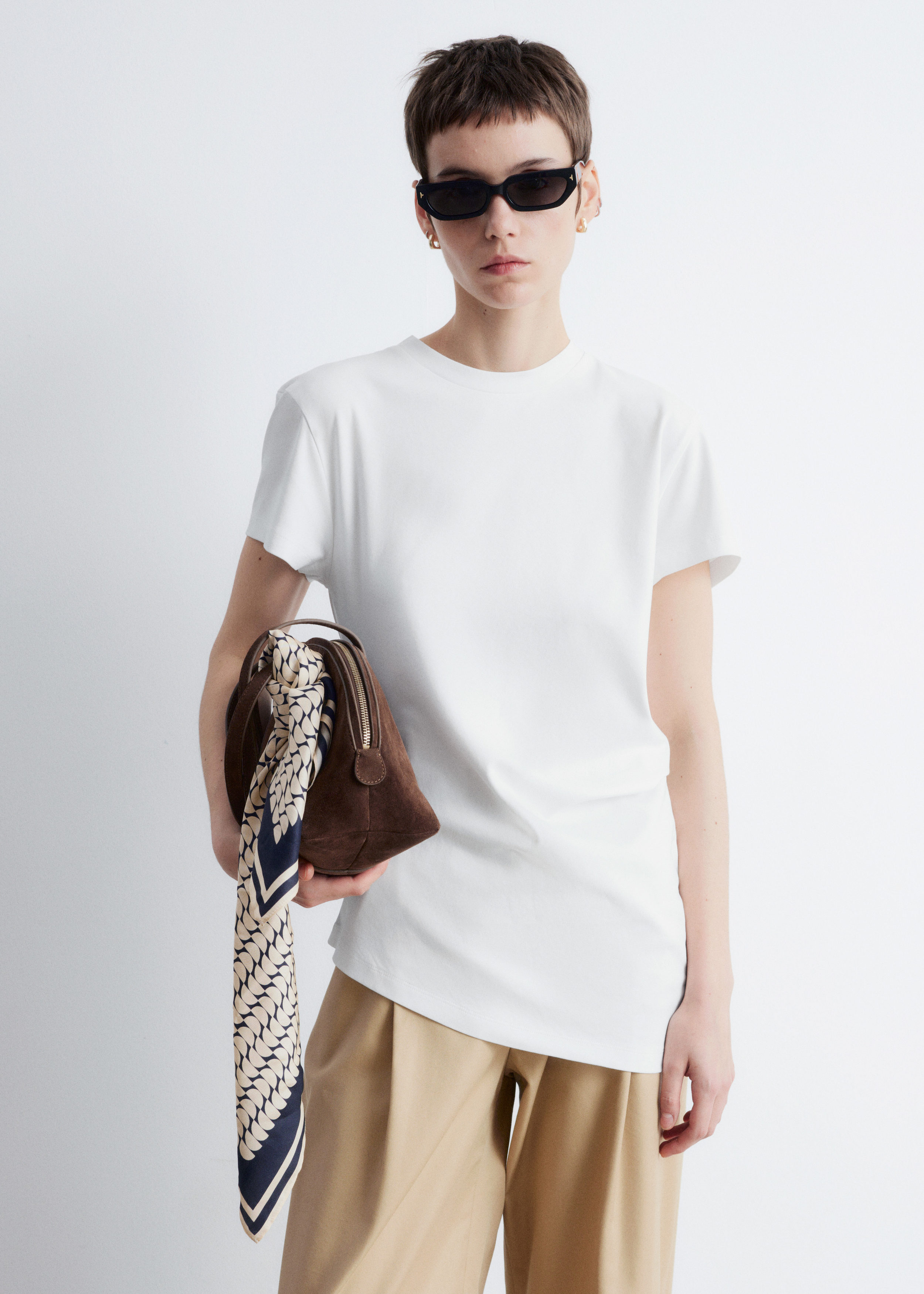Asymmetric T-Shirt - White - T-shirts - & Other Stories US