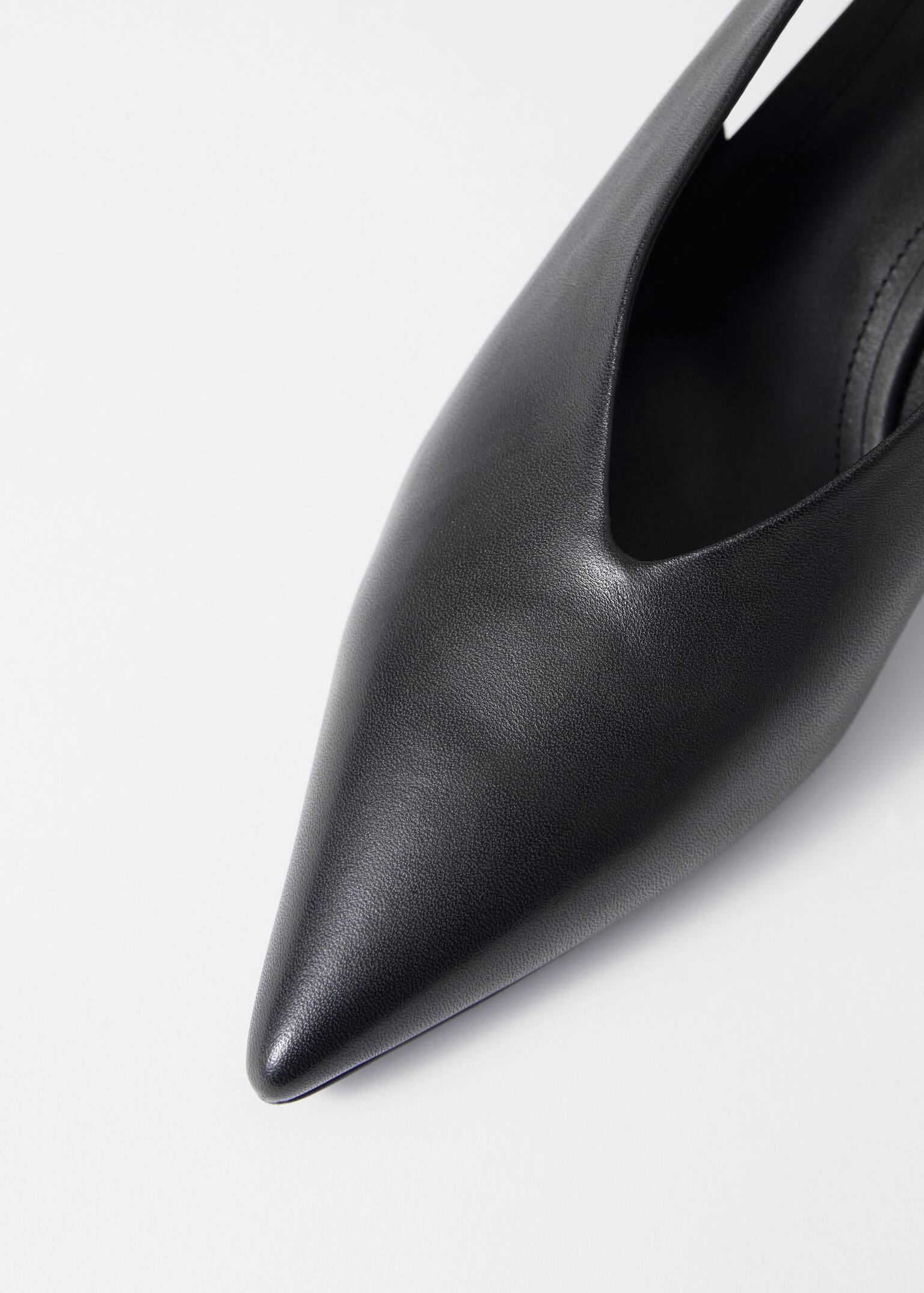 bőr slingback cicás sarkú cipő - Fekete/Bézs velúr - 4