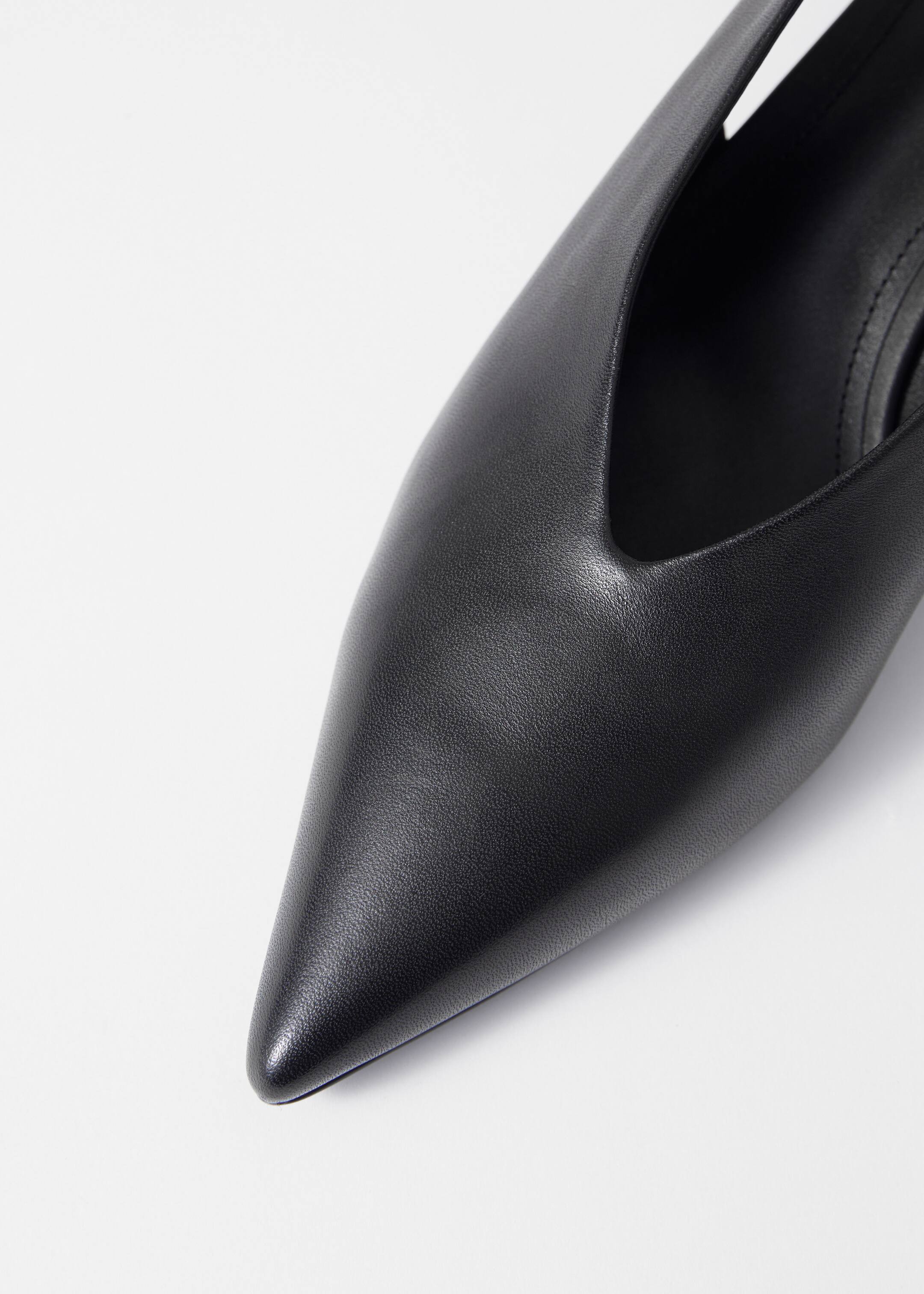 Grösseres Bild ansehen: Slingback-Pumps aus Leder - Schwarz - DAMEN | H&M CH 4