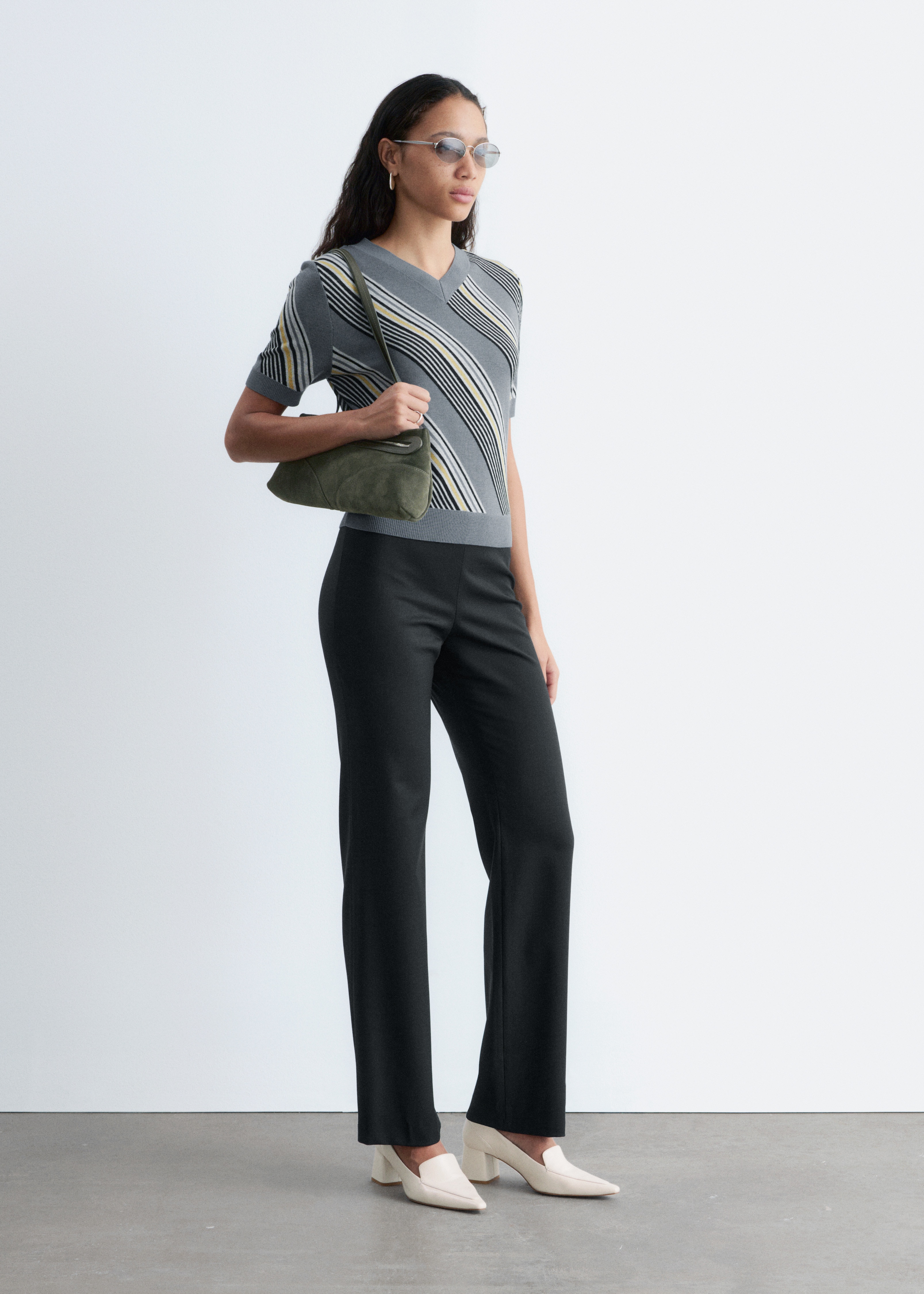 Broek van wol met rechte pijpen