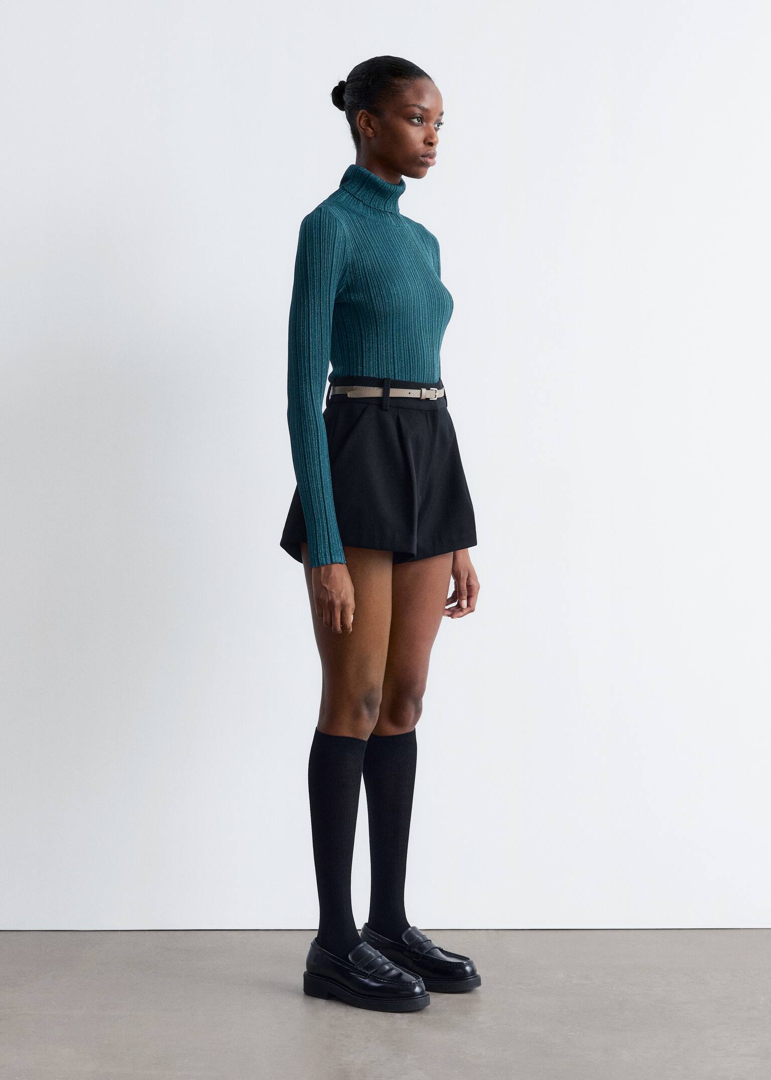 Rippstrick-Rollkragenpullover aus Lurex - Dunkles Türkis/Dunkelbraun/Hellblau - 4