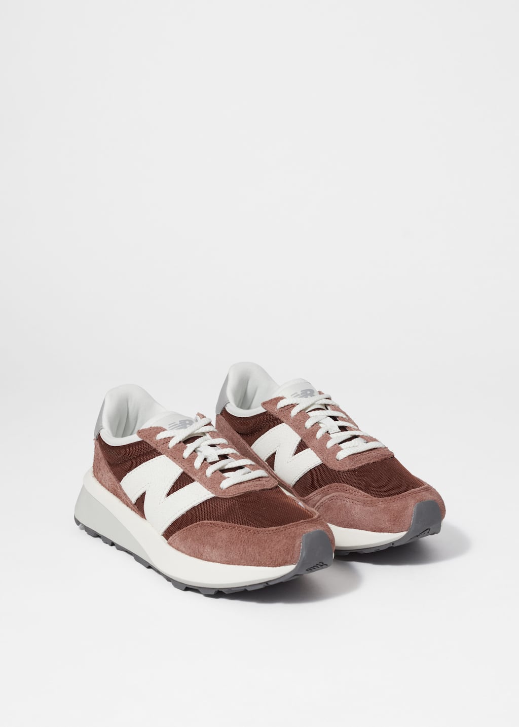Image of New Balance 370 Sneakers