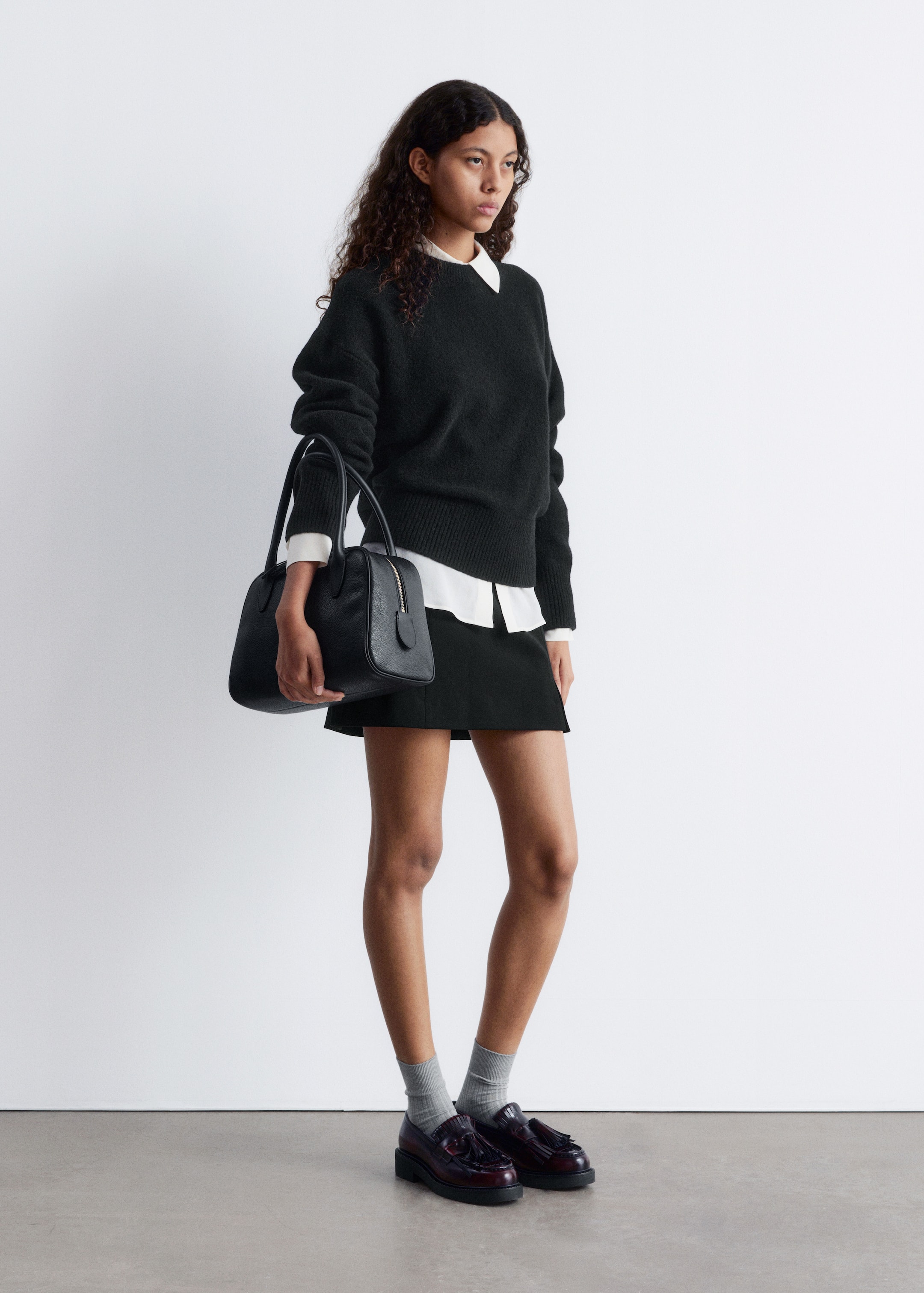 Grösseres Bild ansehen: Locker geschnittener Strickpullover - Schwarz - DAMEN | H&M CH 5