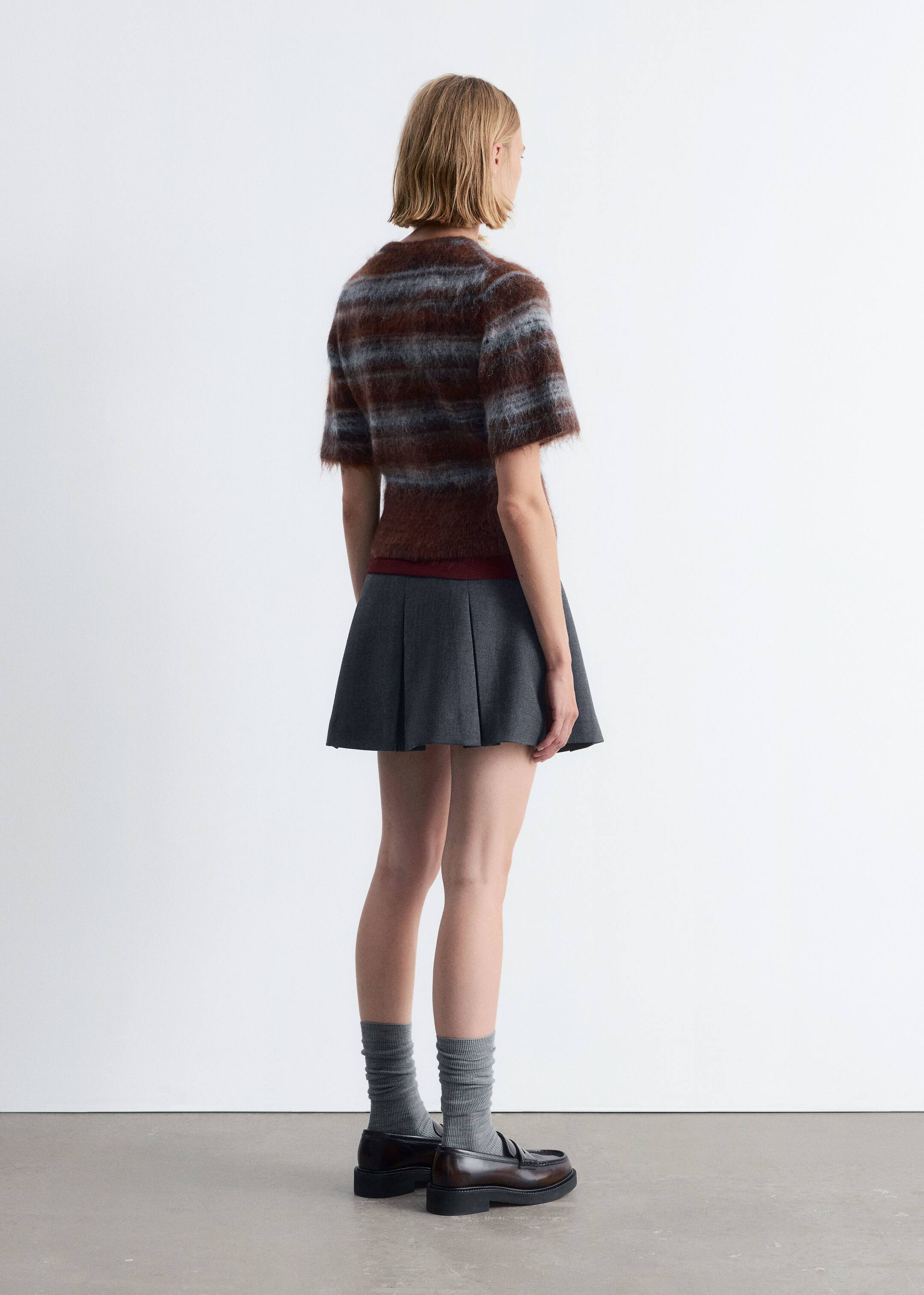 Vezi imaginea mai mare: Tricou din tricot periat - Dungi maro/albastre - FEMEI | H&M RO 4