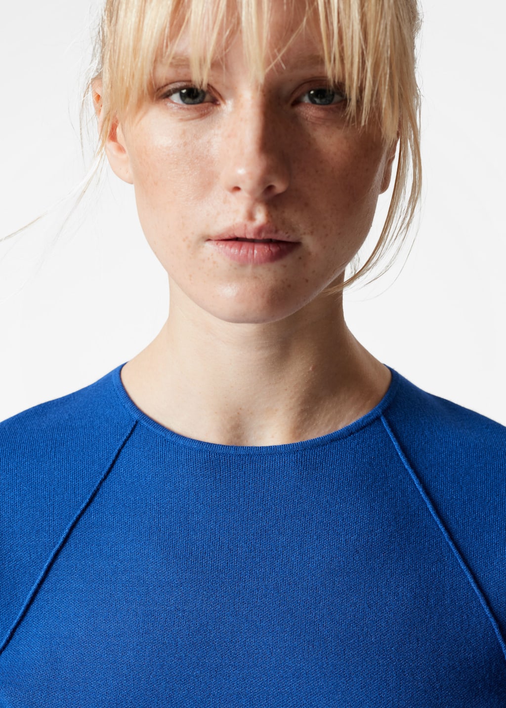 Top de mangas anchas con espalda descubierta - Azul - Lookbook