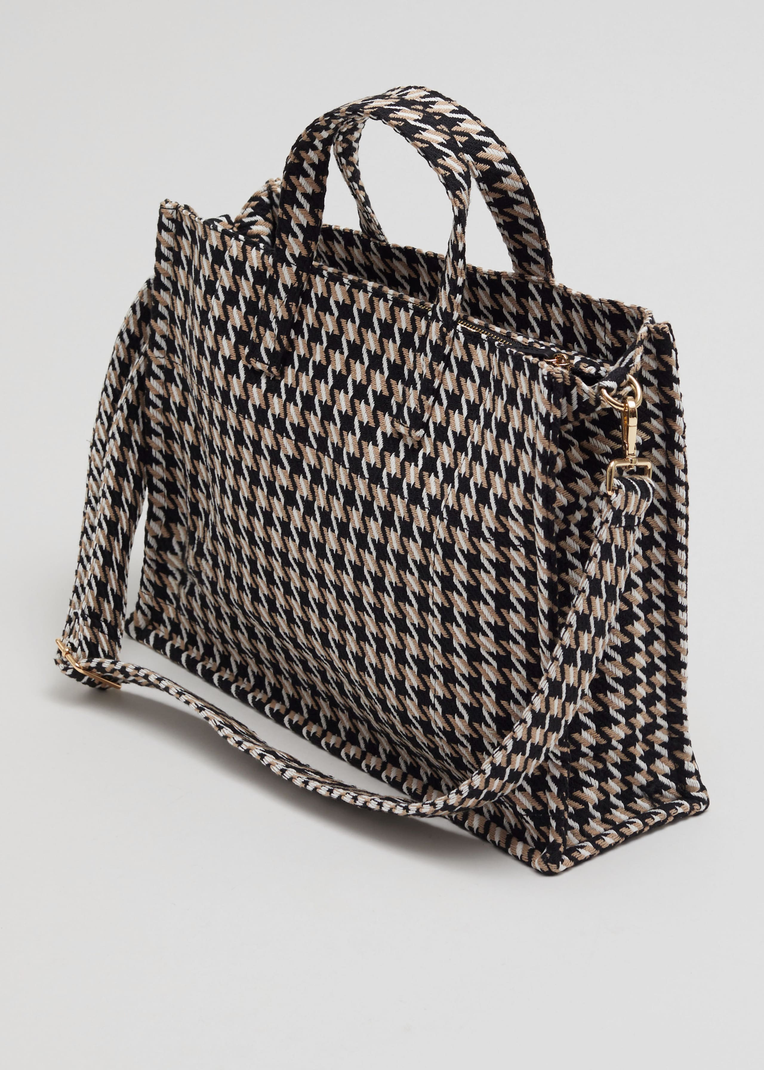 Väska i canvas – Svart/Beige – stilleben