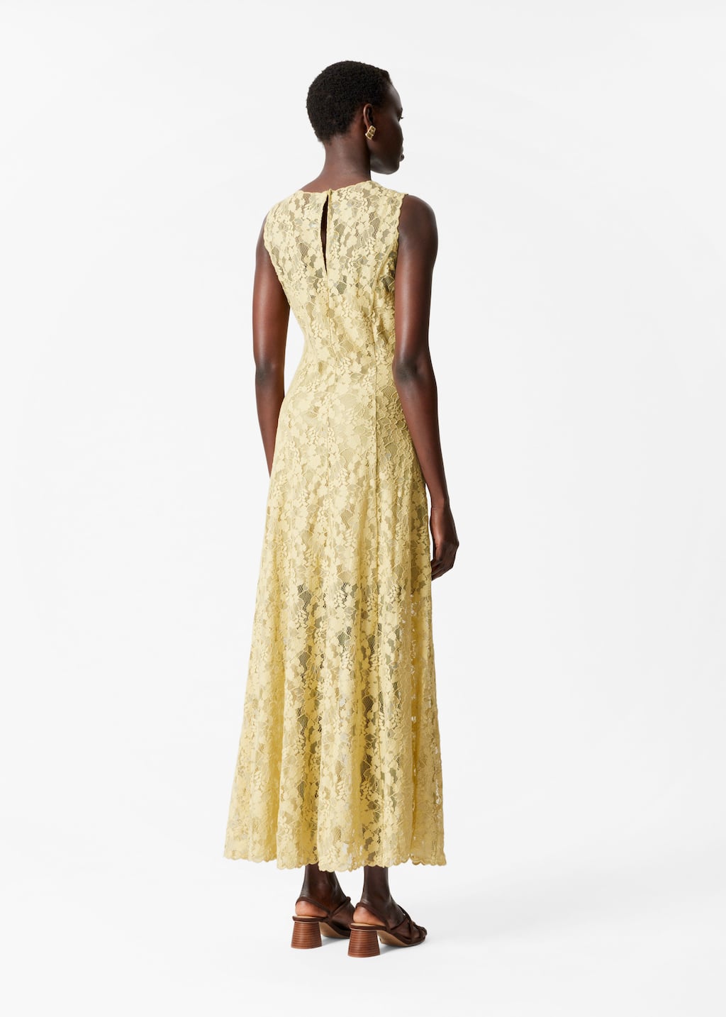 LaceMaxiDress - Light Yellow - Lookbook