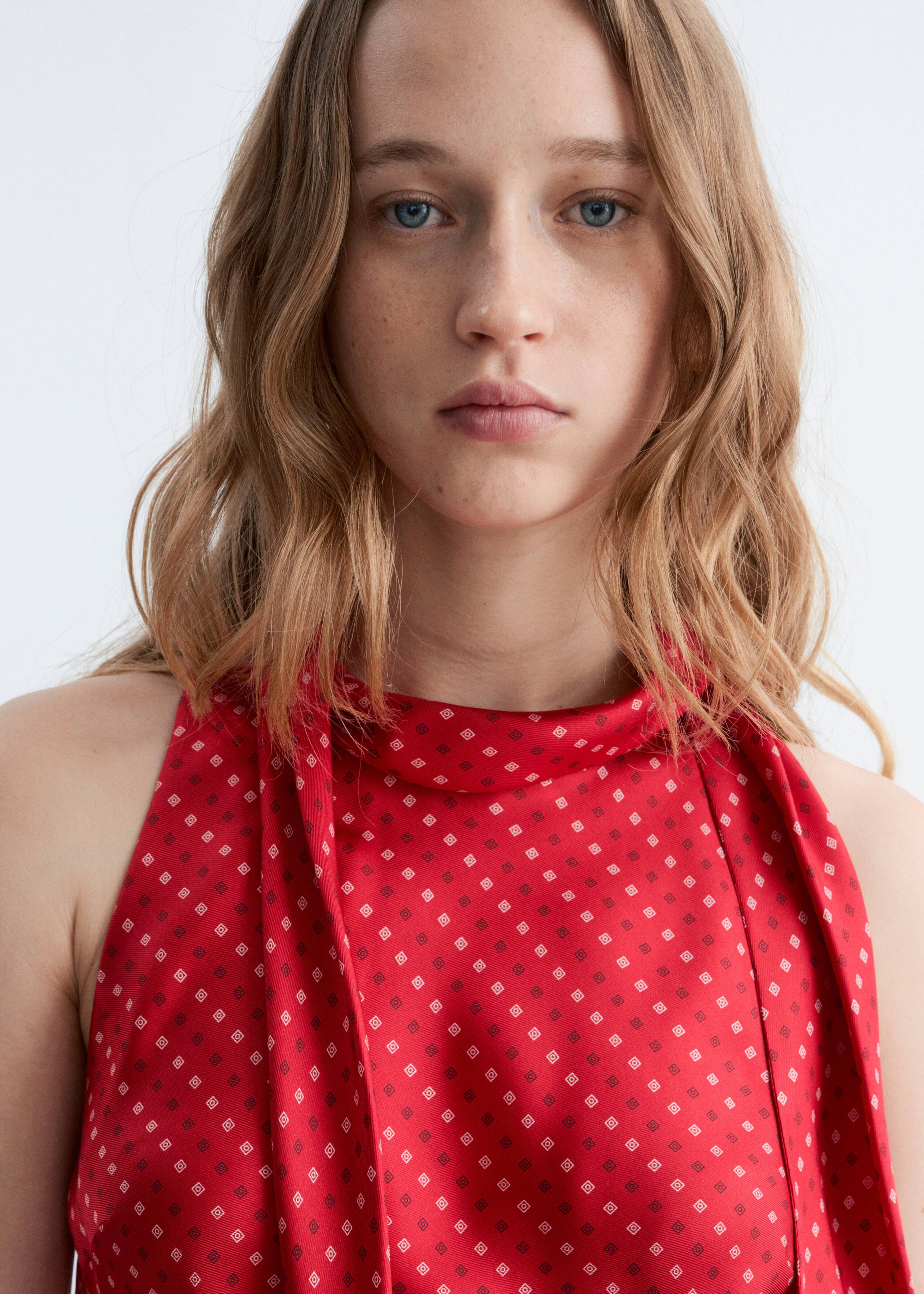 Image of Seidenoberteil mit Schalkragen