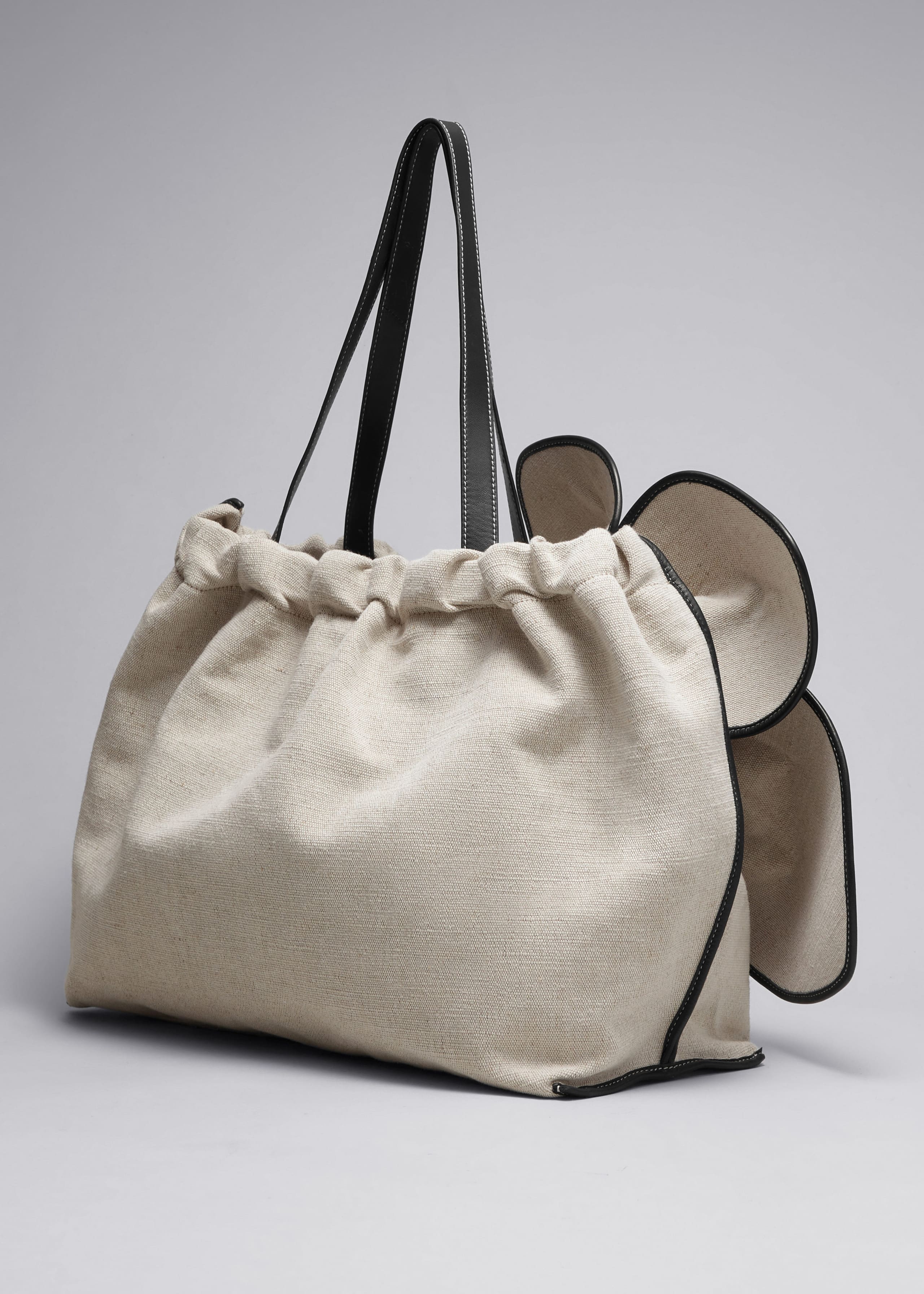 Große Canvastasche mit Blumenapplikation - Beige - Stillleben