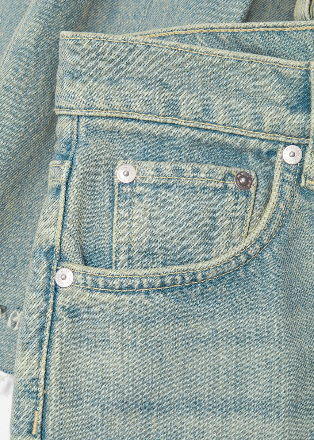 Jean droit taille haute - {{variantName}} - Descriptive Detail
