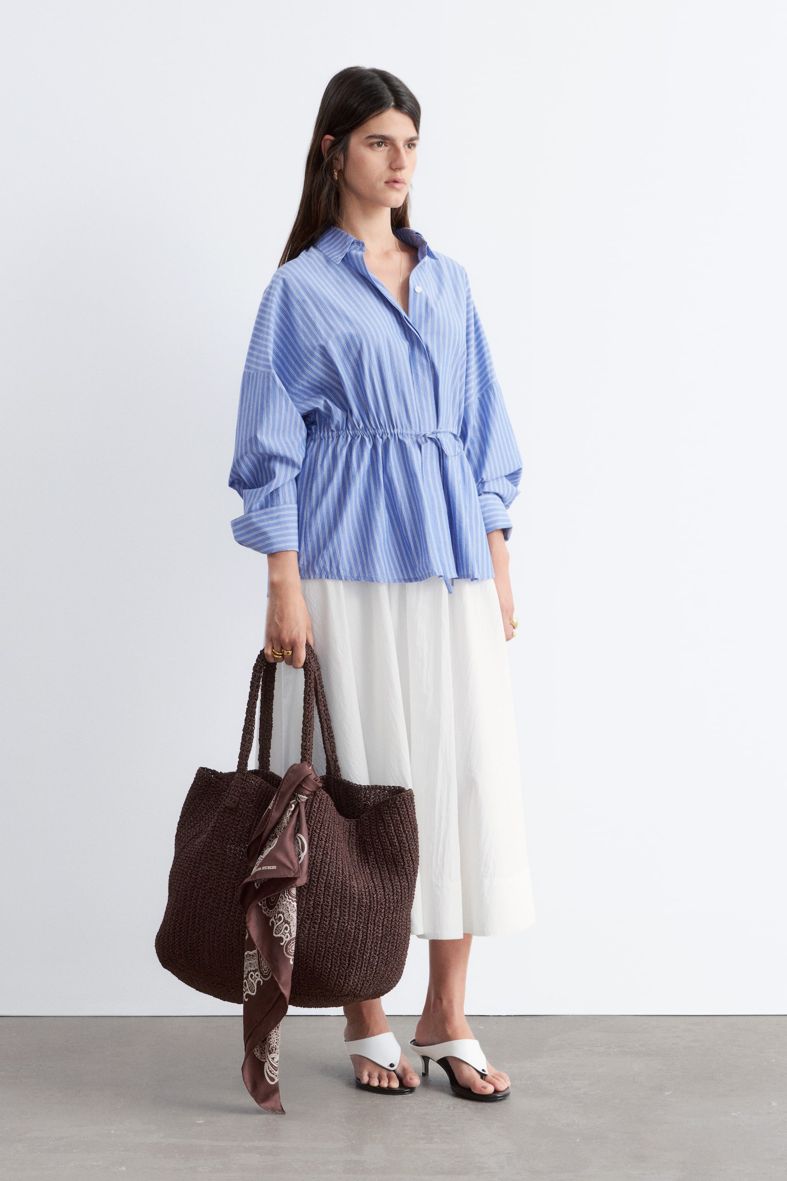 Skjorta i bomullspoplin med dragsko-Blå/randig - 7