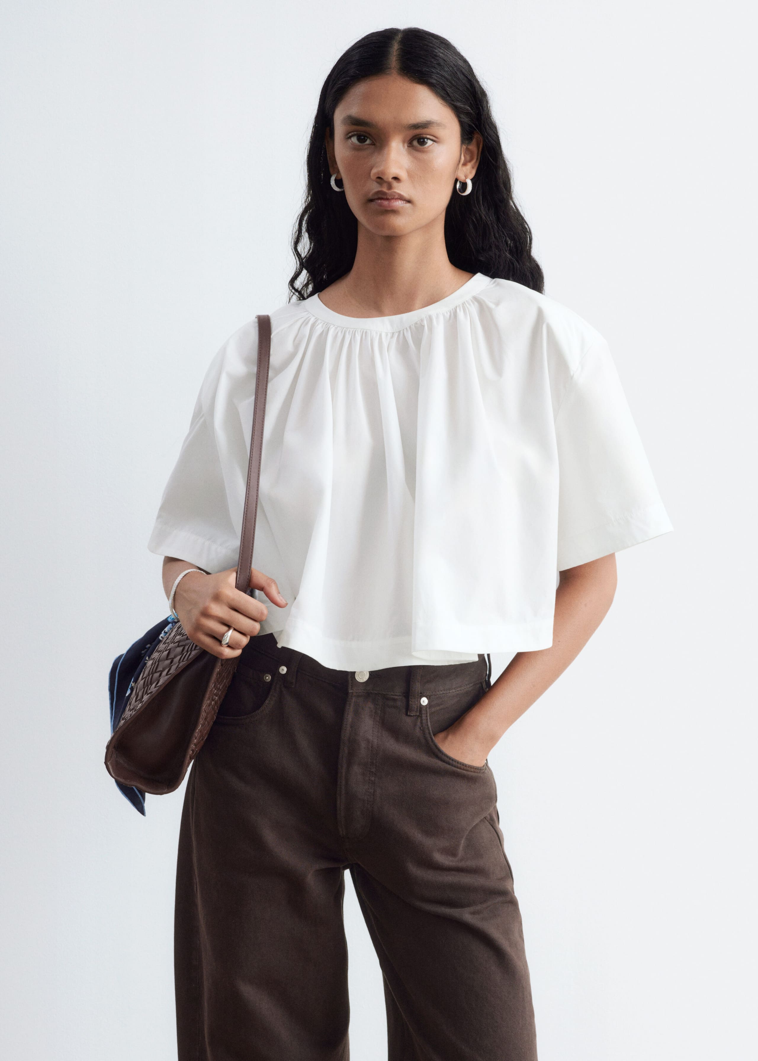 Gathered Cotton Crop Blouse - White - Lookbook