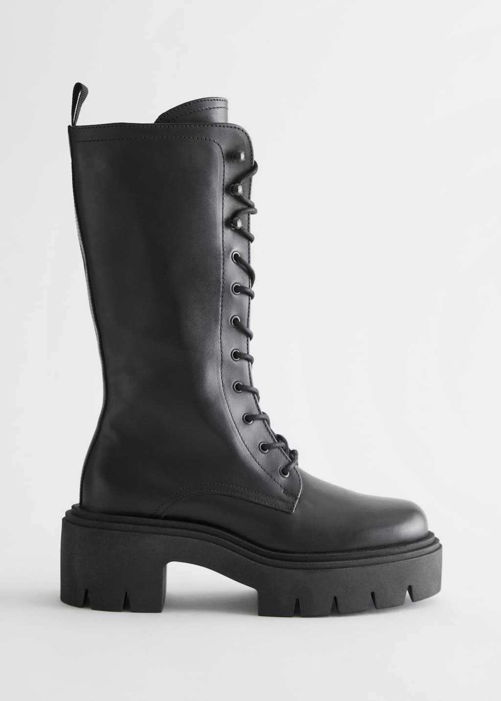 ChunkyLeatherBoots - Black - Bodegón