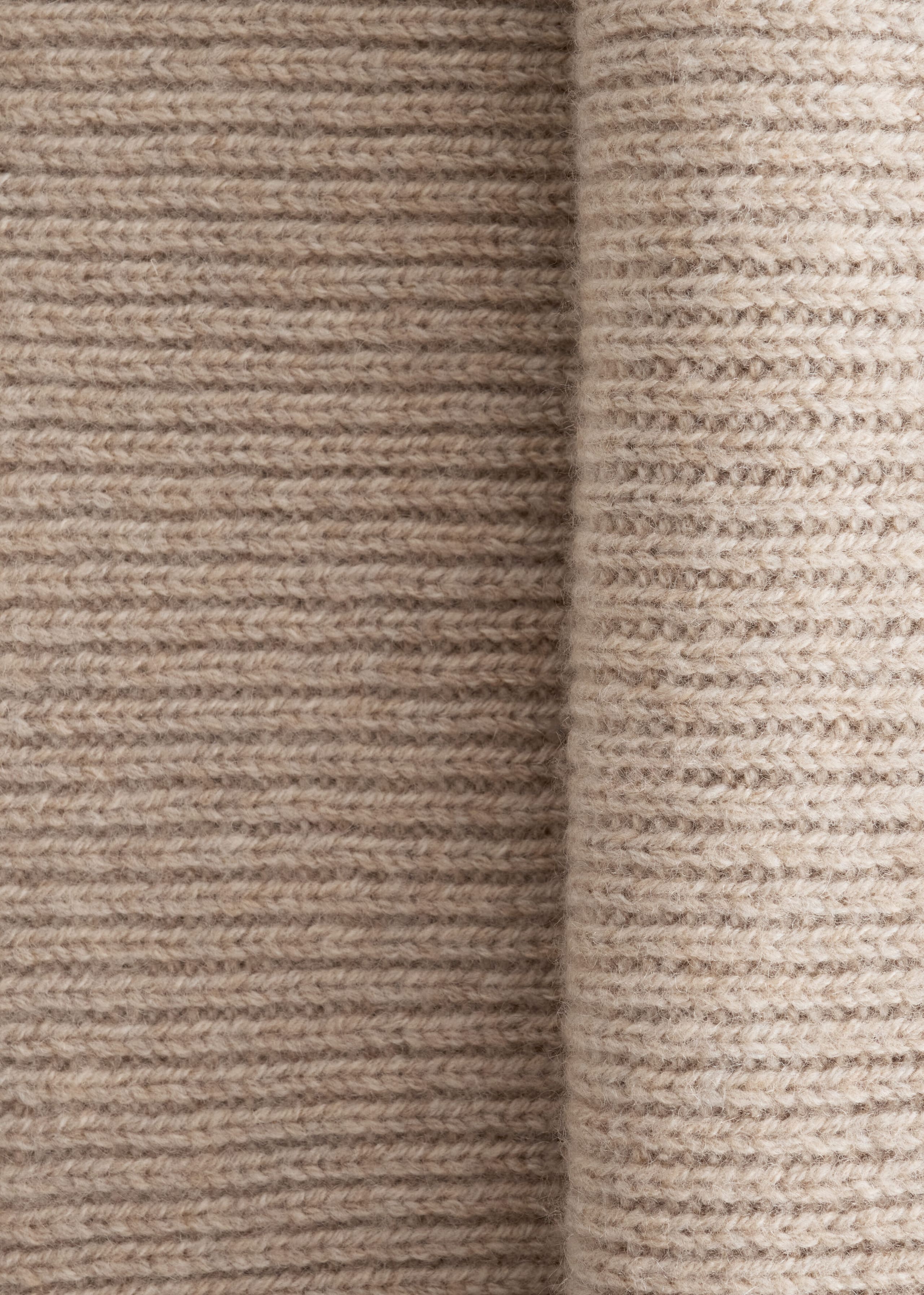 Hooded Wool Scarf - Beige - Still Life