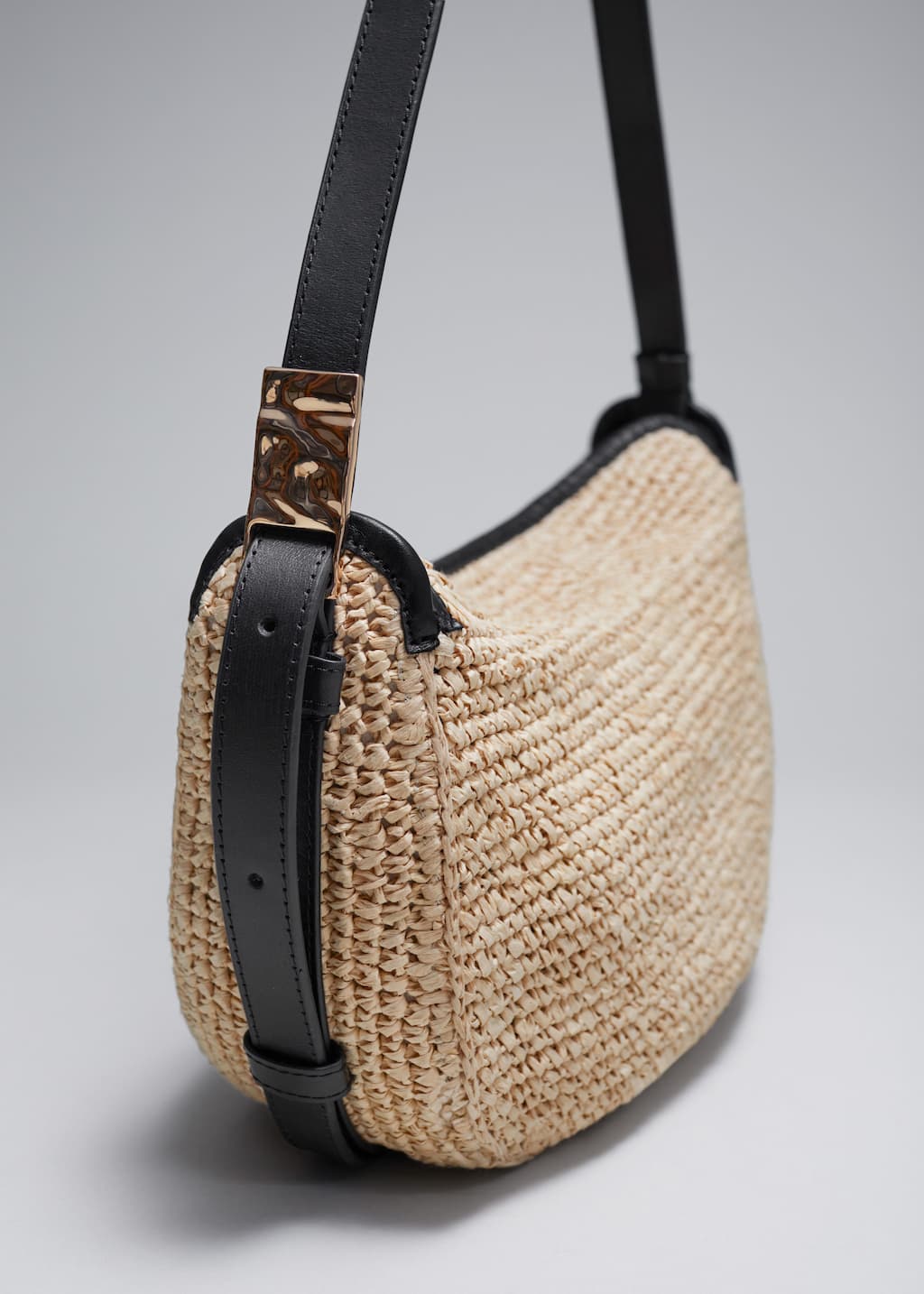 Leather-Trimmed Straw Shoulder Bag - {{variantName}} - Descriptive Detail