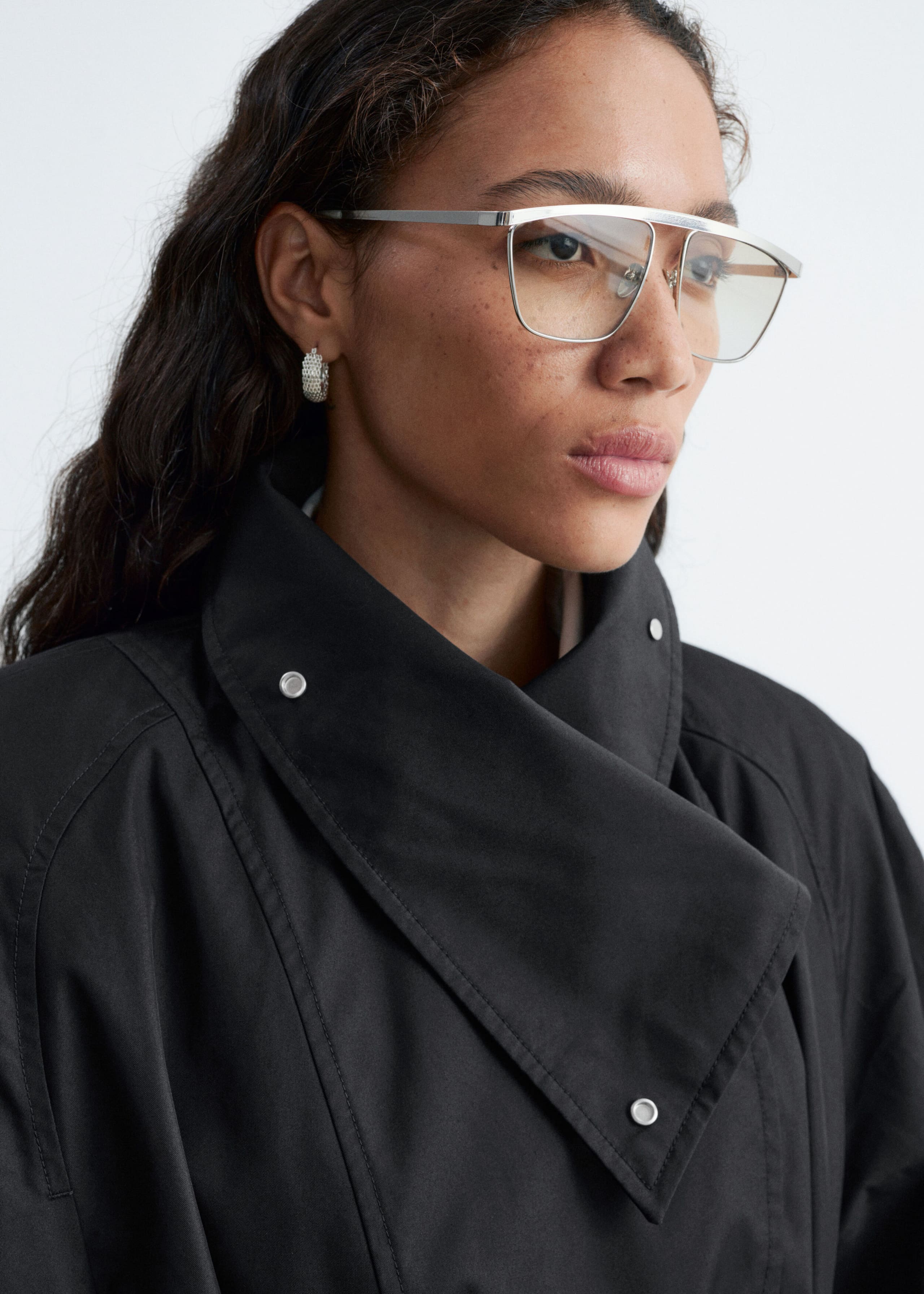 Bold-Shoulder Belted Coat - Black - Lookbook
